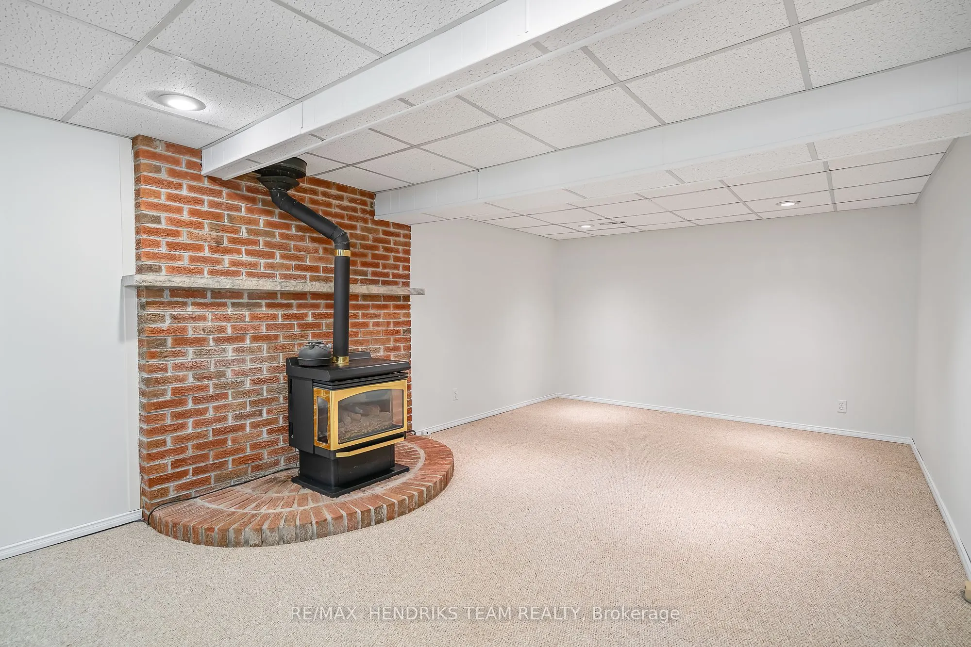 55 Leaside Drive