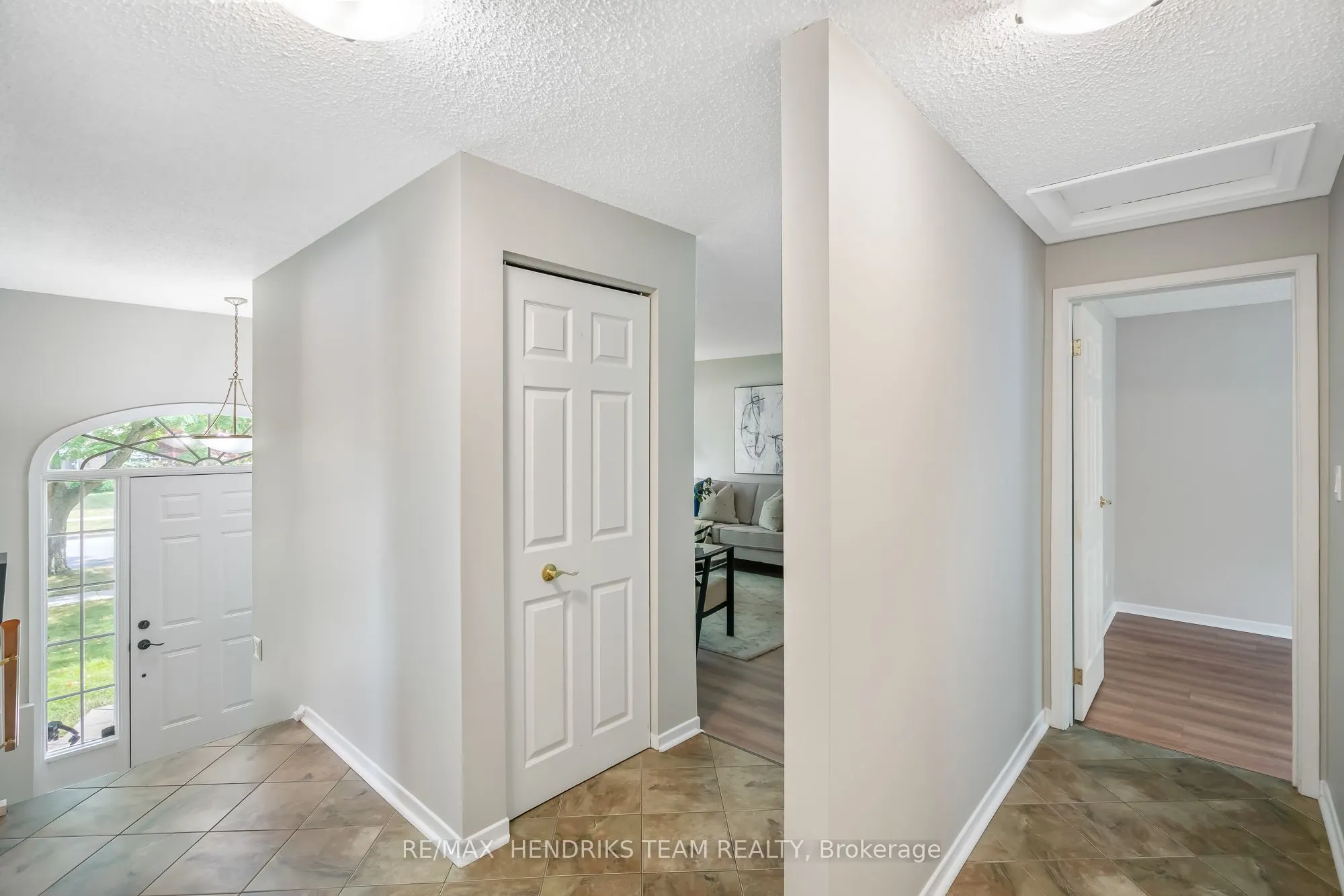 55 Leaside Drive