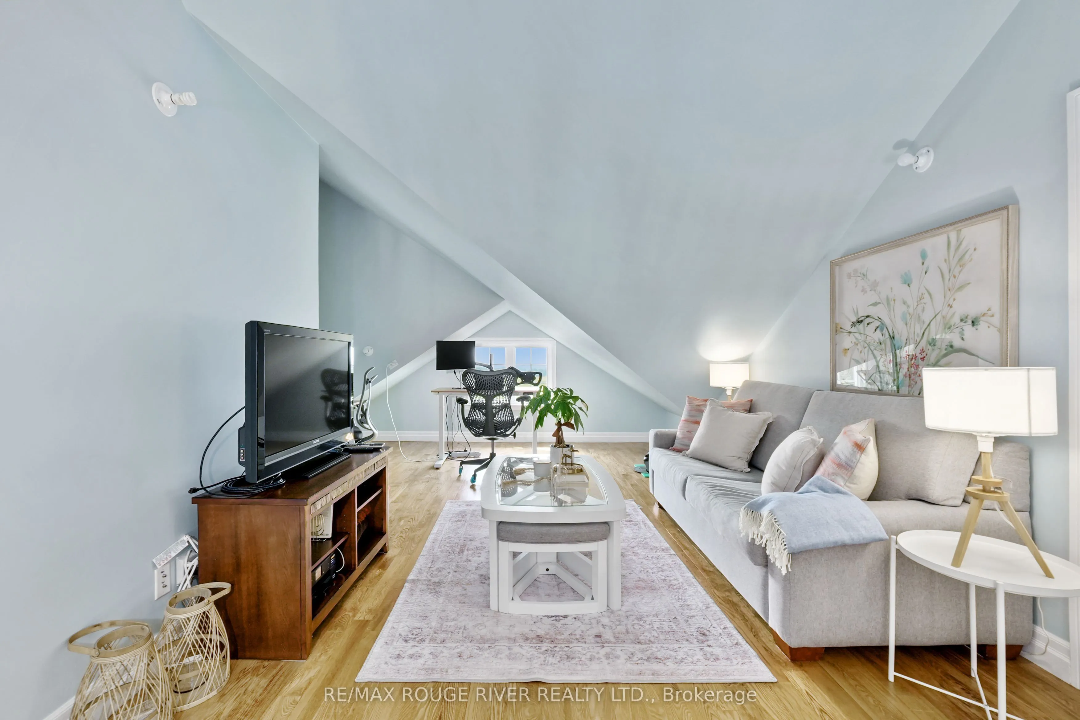 9138 Danforth Road E