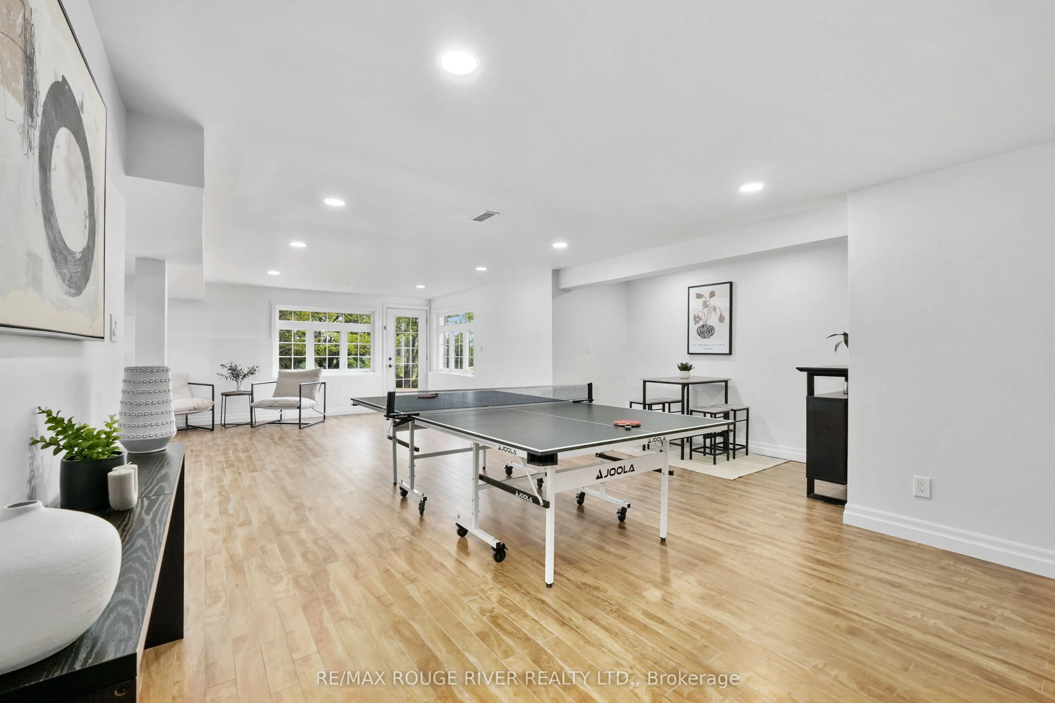 9138 Danforth Road E