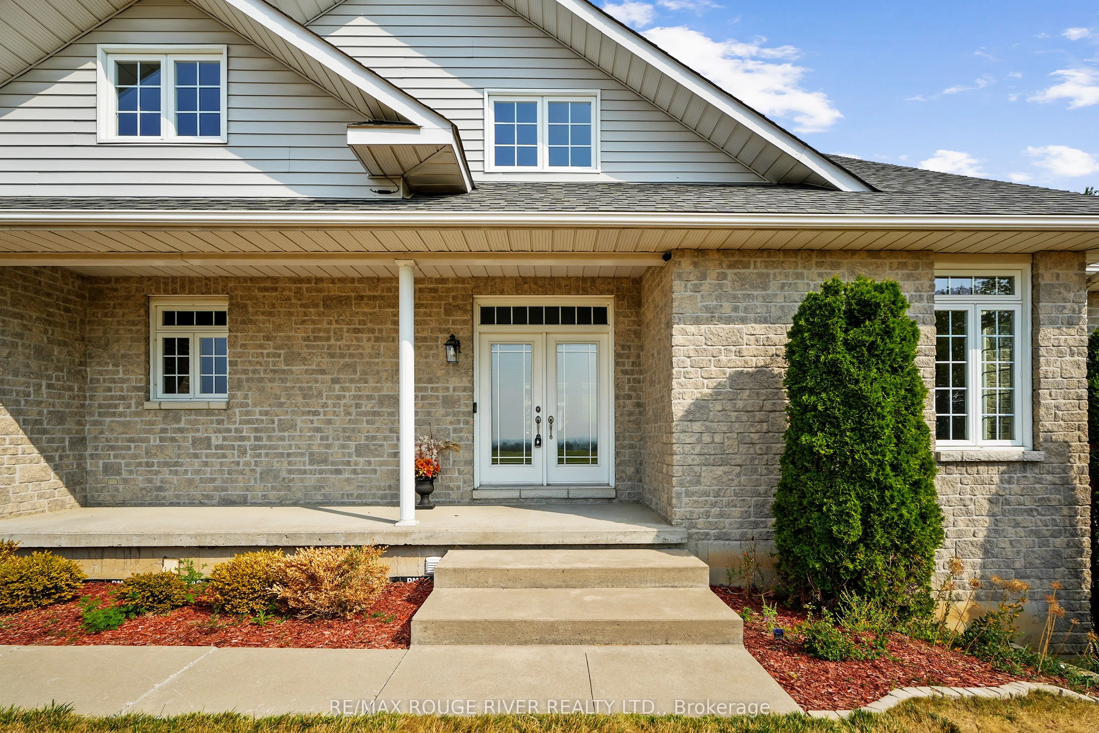 9138 Danforth Road E