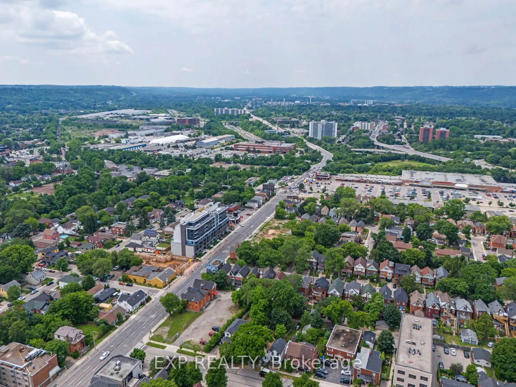 415 Main Street W, #514