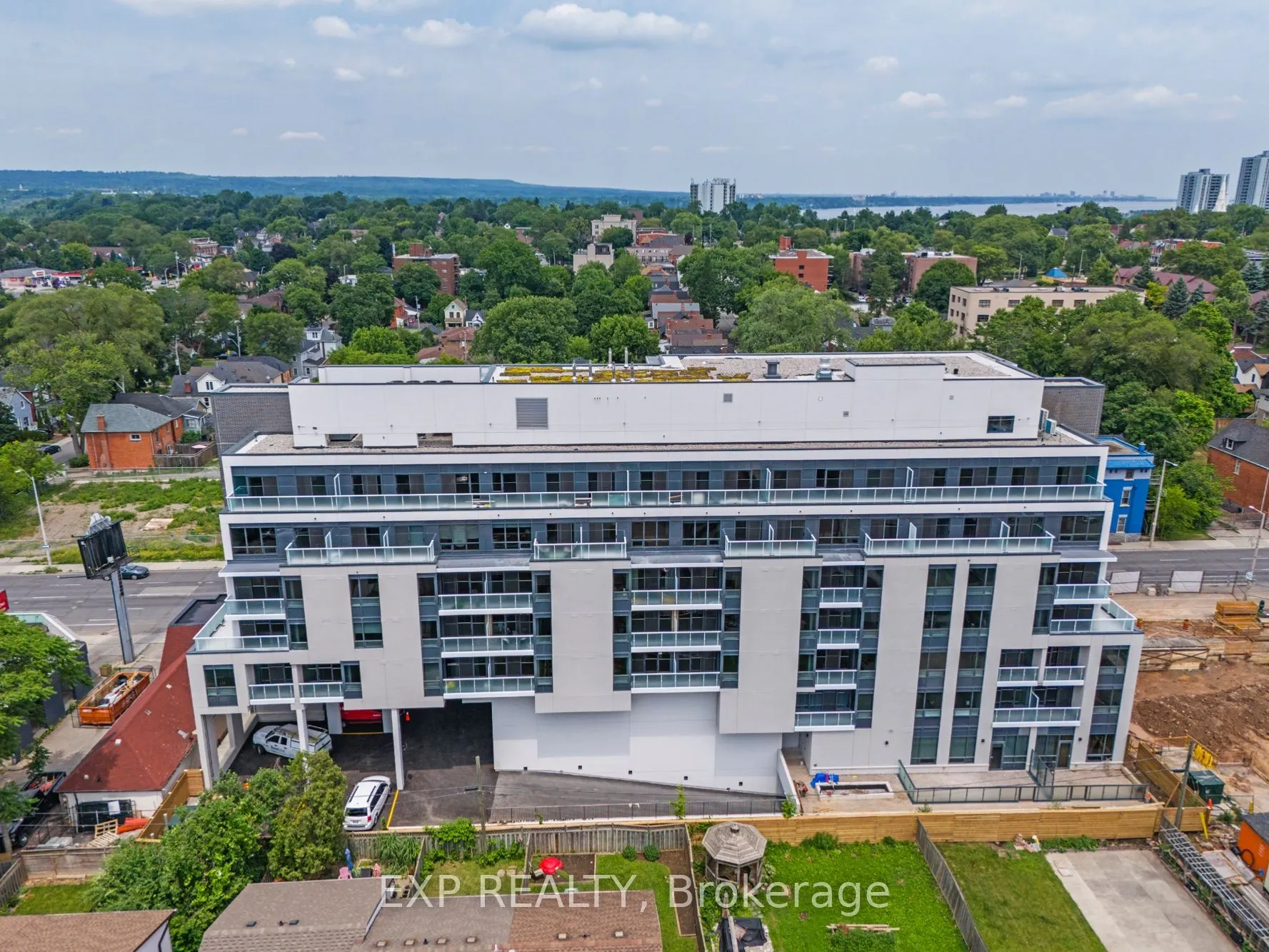 415 Main Street W, #514