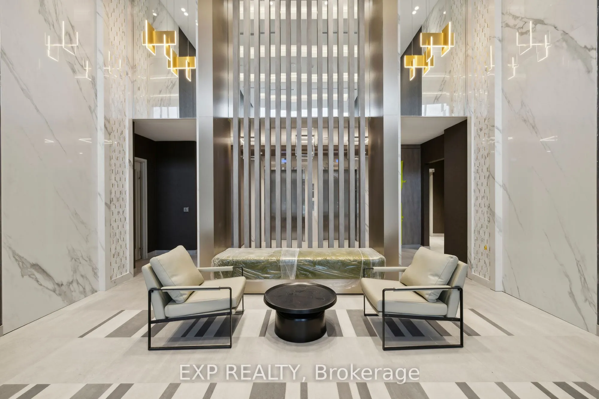 415 Main Street W, #514