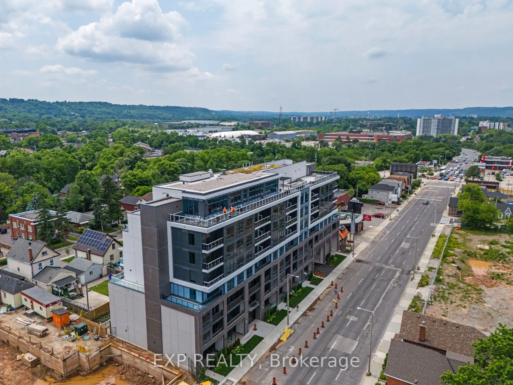 415 Main Street W, #514