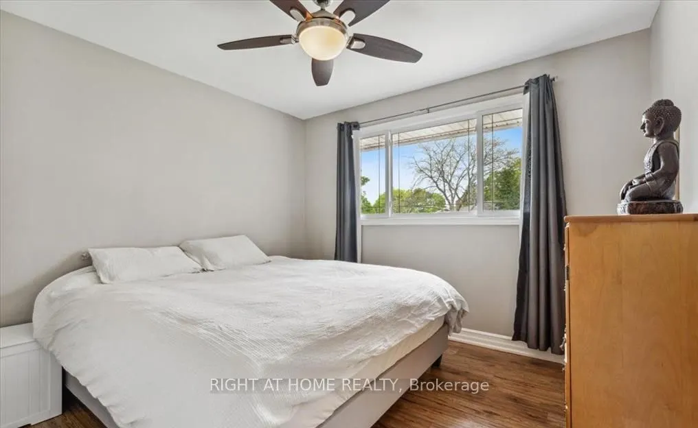 21 Kilbourne Crescent