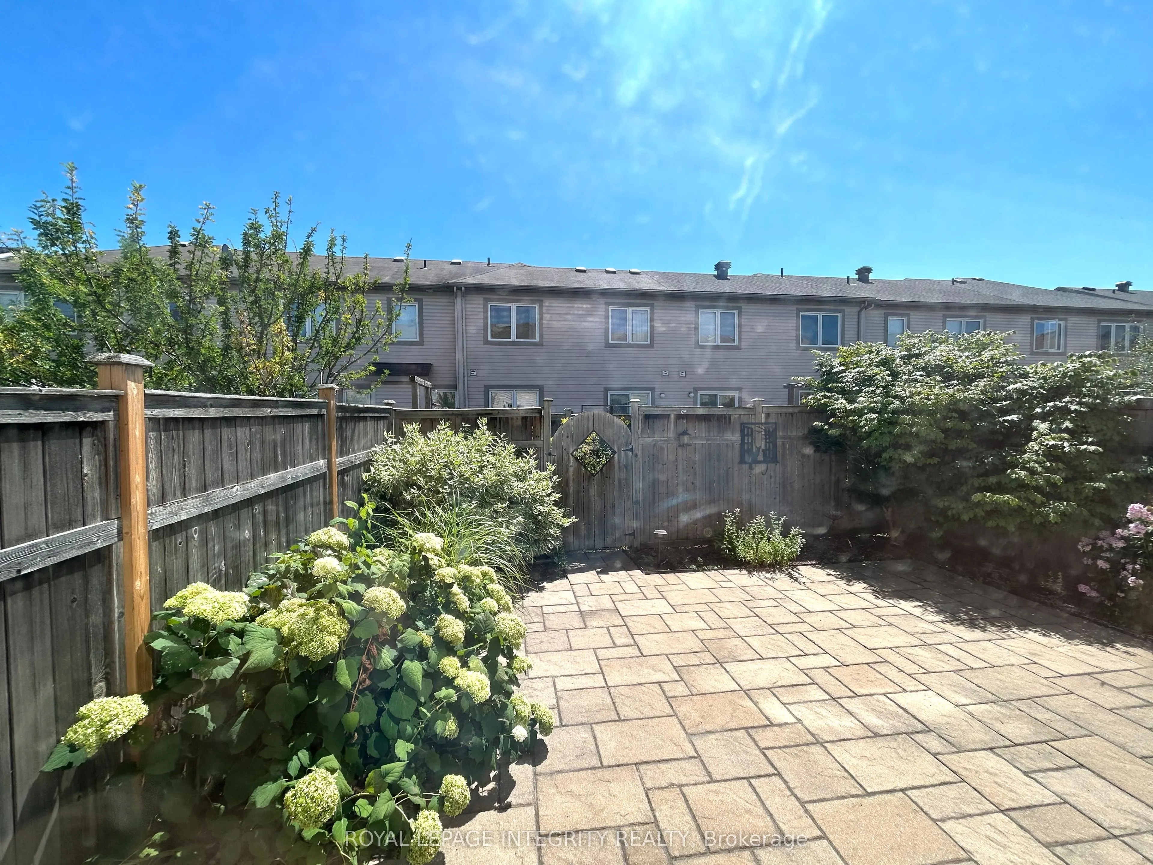 3116 Burritts Rapids Place