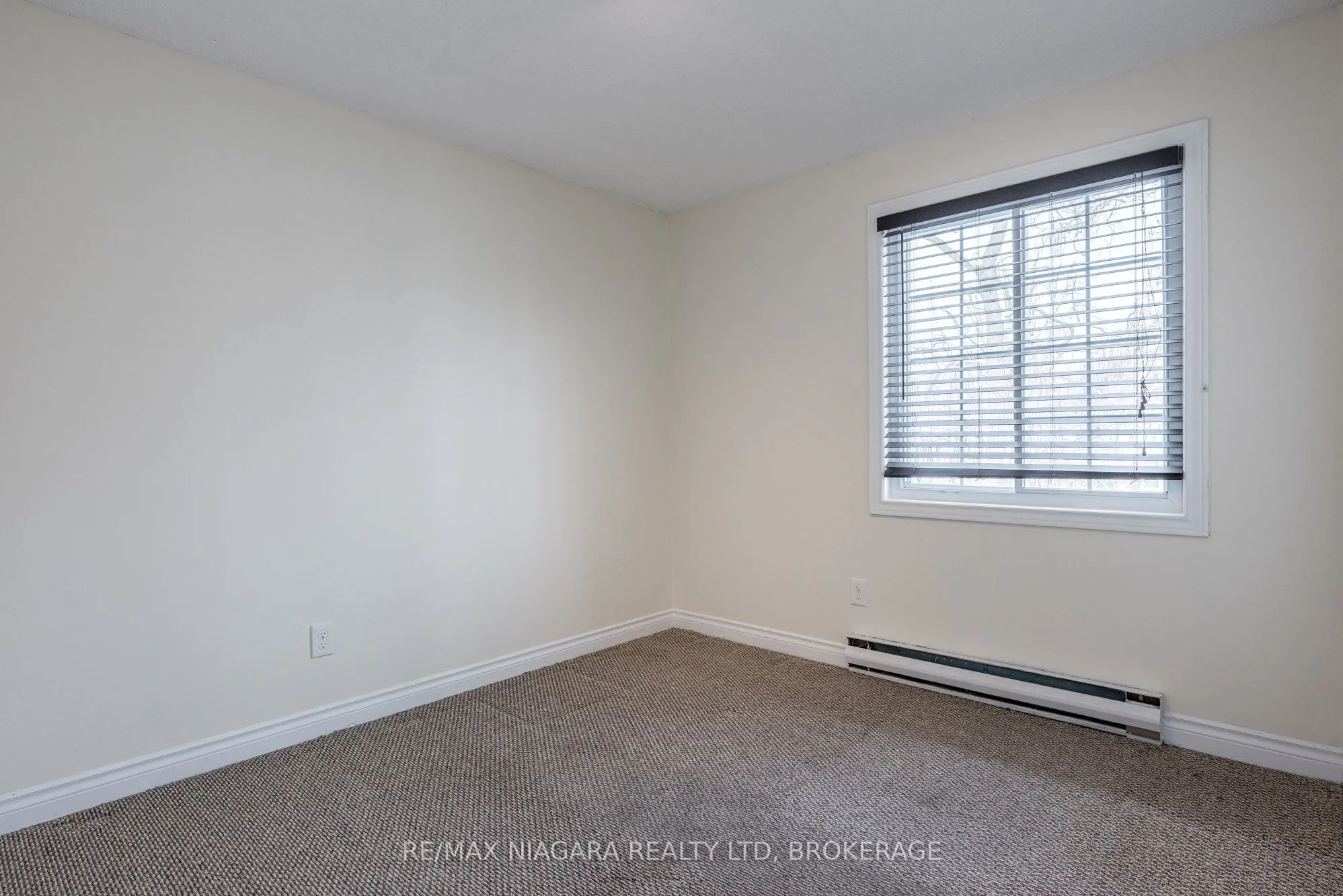 6381 DUNN Street, #204