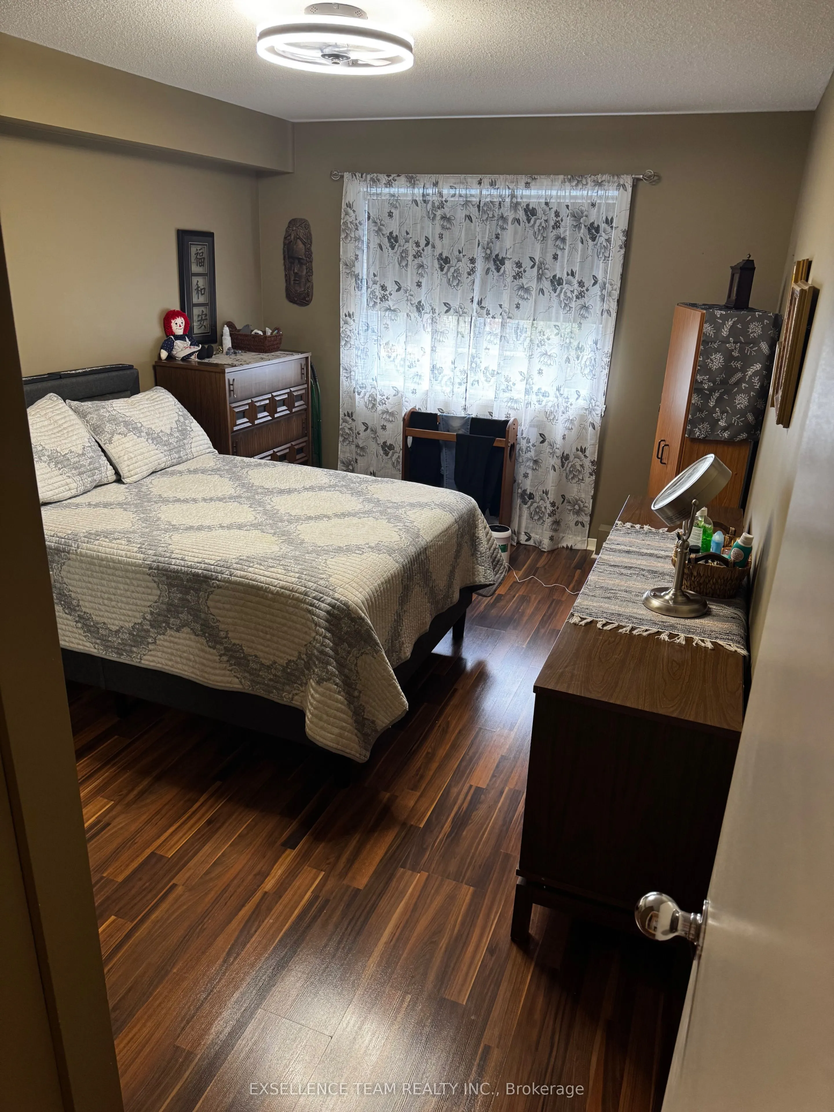 118 Fourth Street E, #305