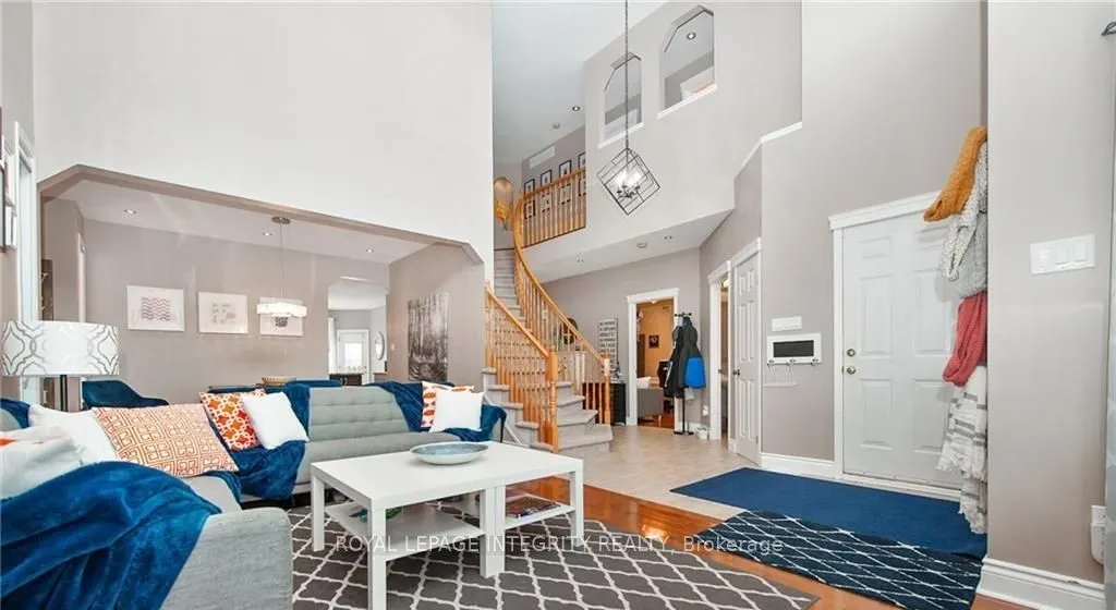5 Bracewood Way