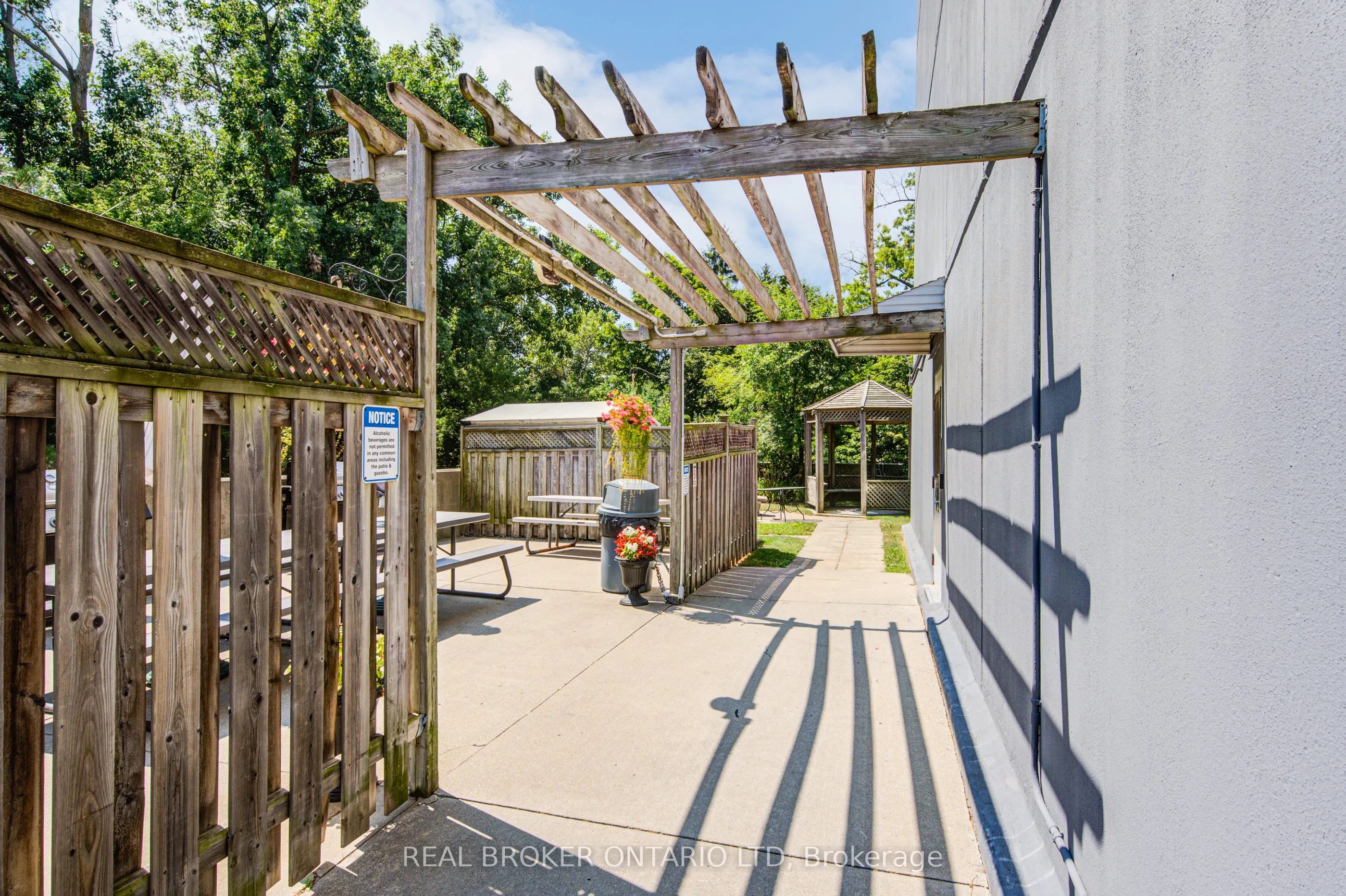 45 Pond Mills Road, #803