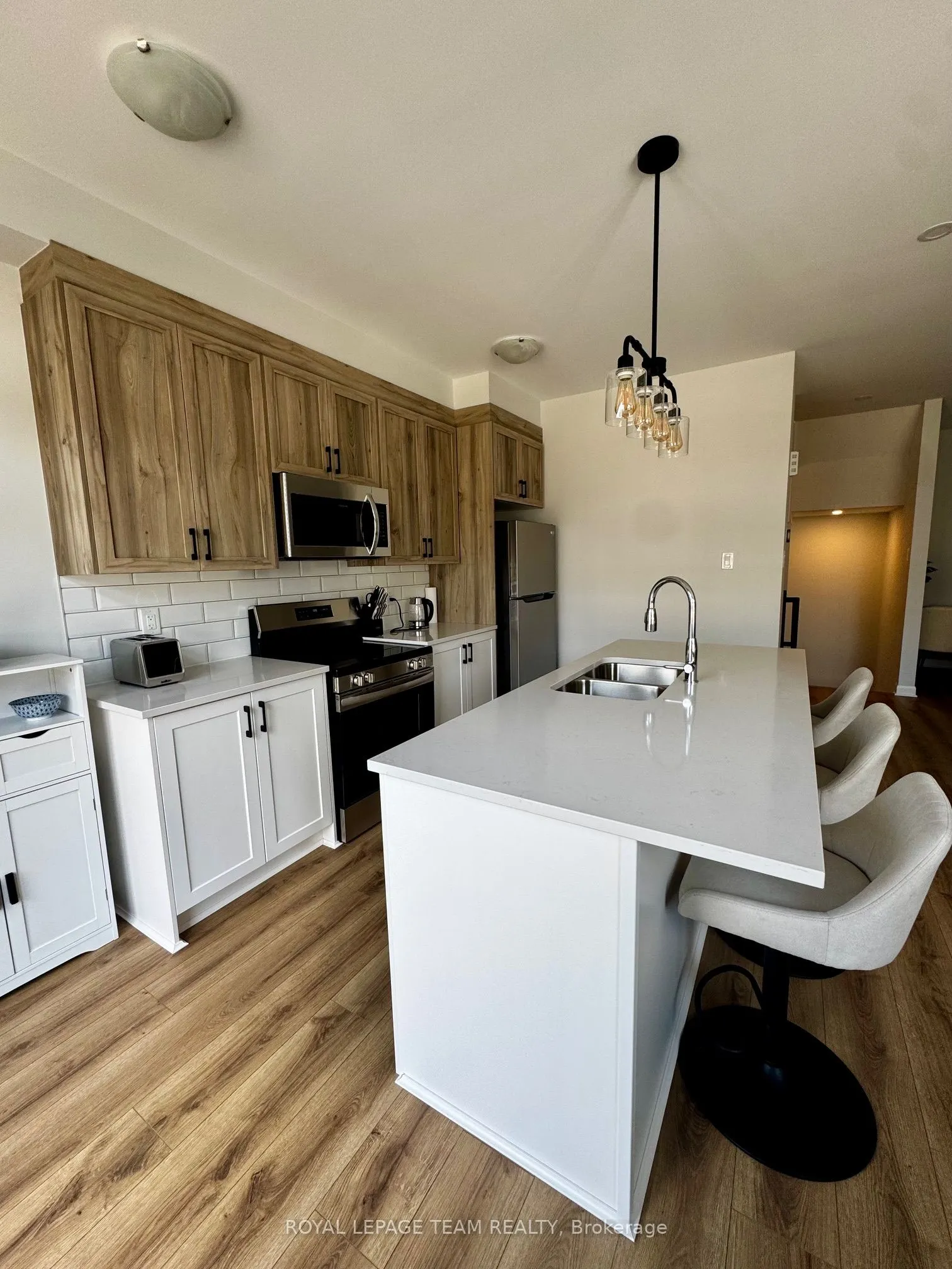 509 Woodlily Private