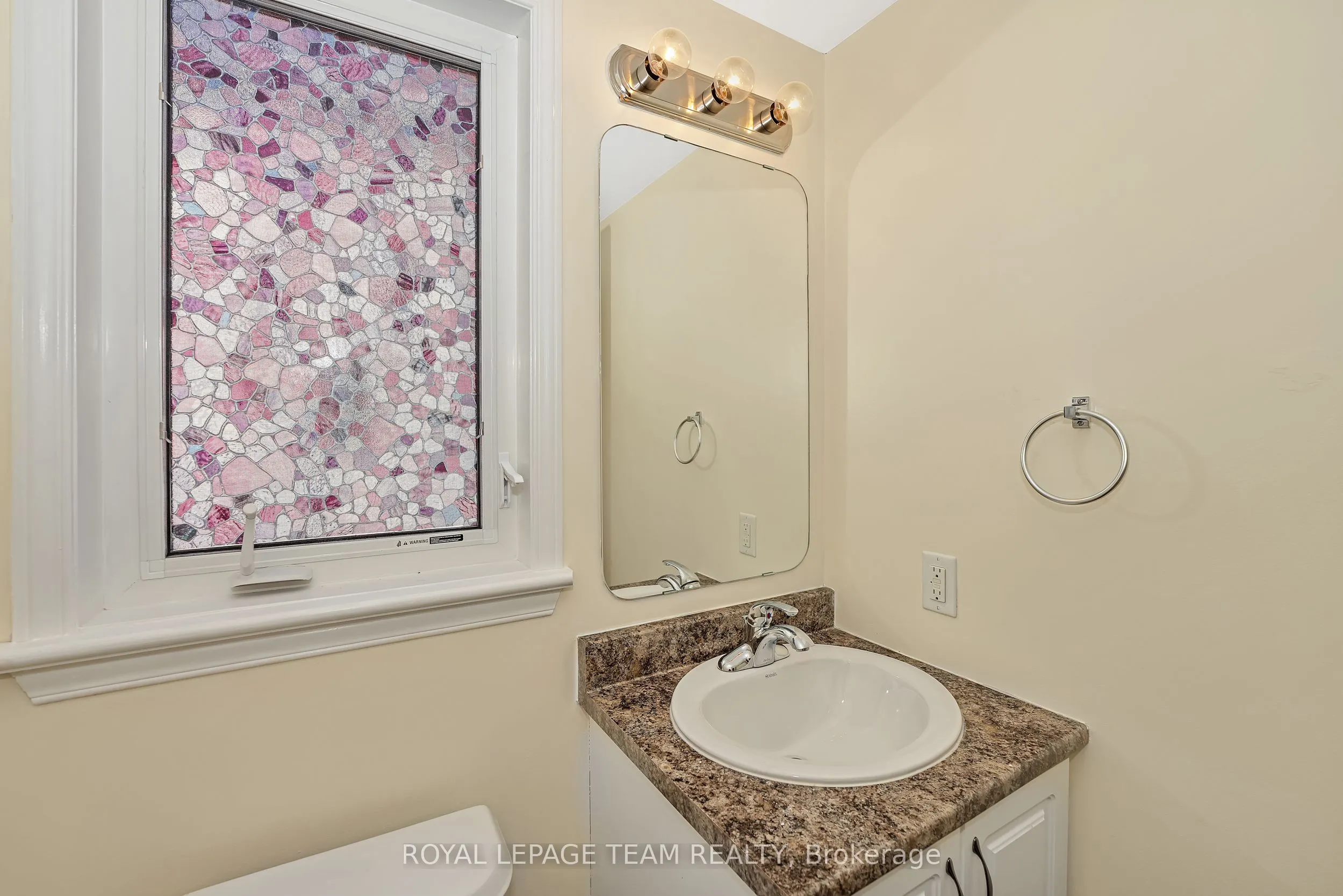 245 Keltie Private, #245