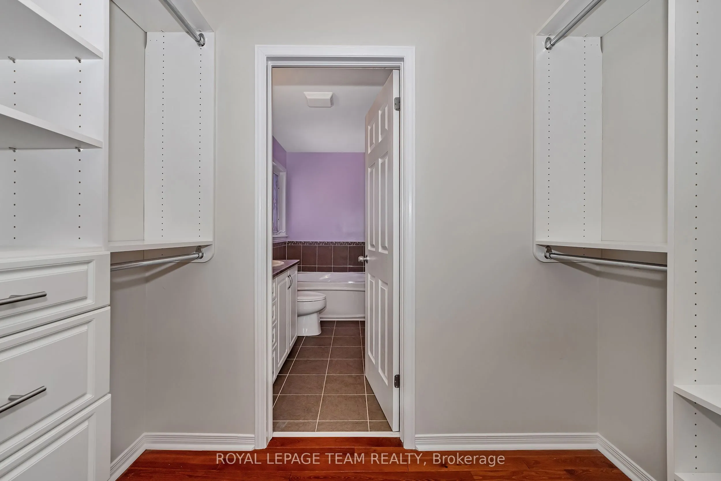 245 Keltie Private, #245