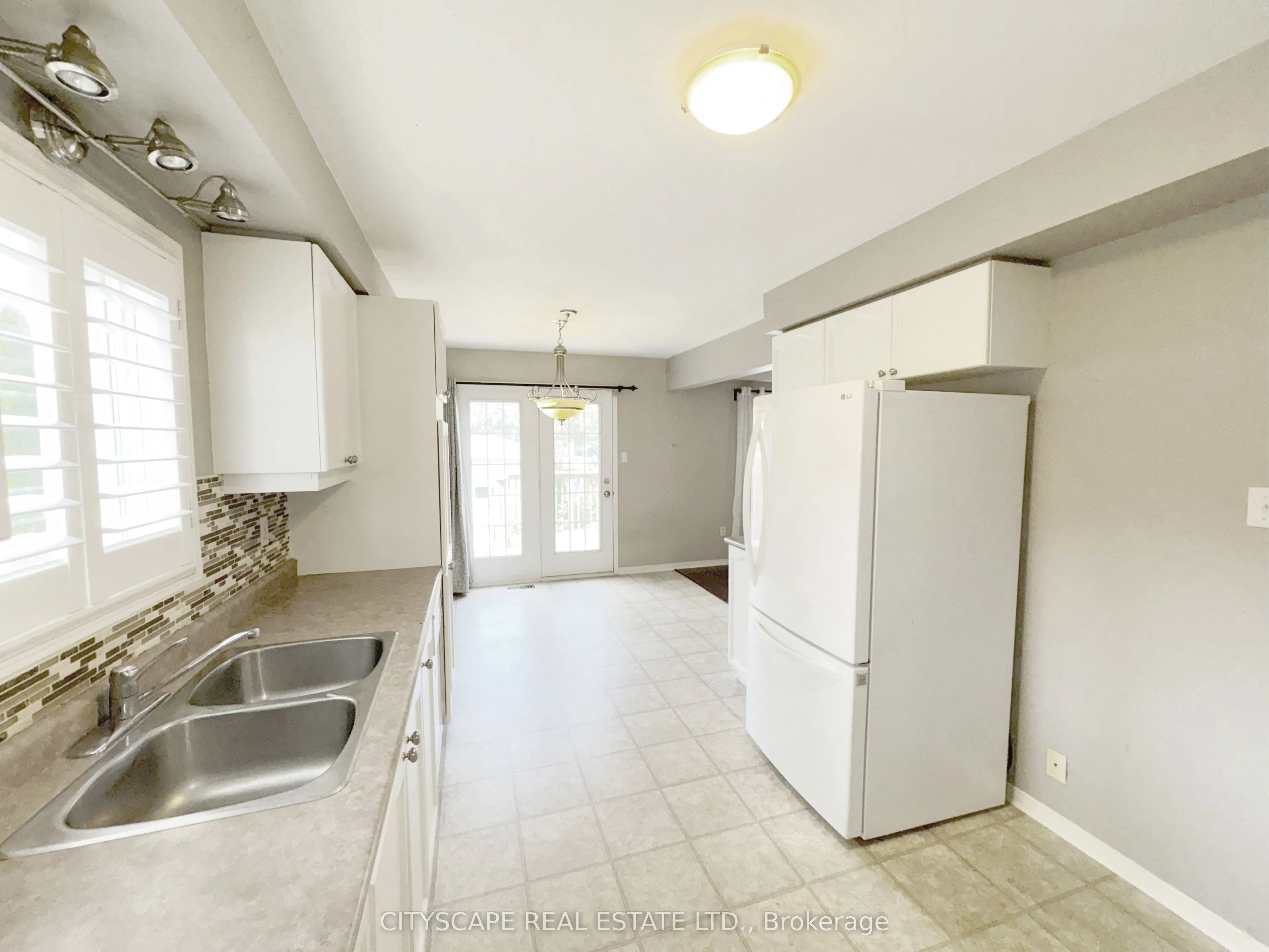 55 Langlaw Drive
