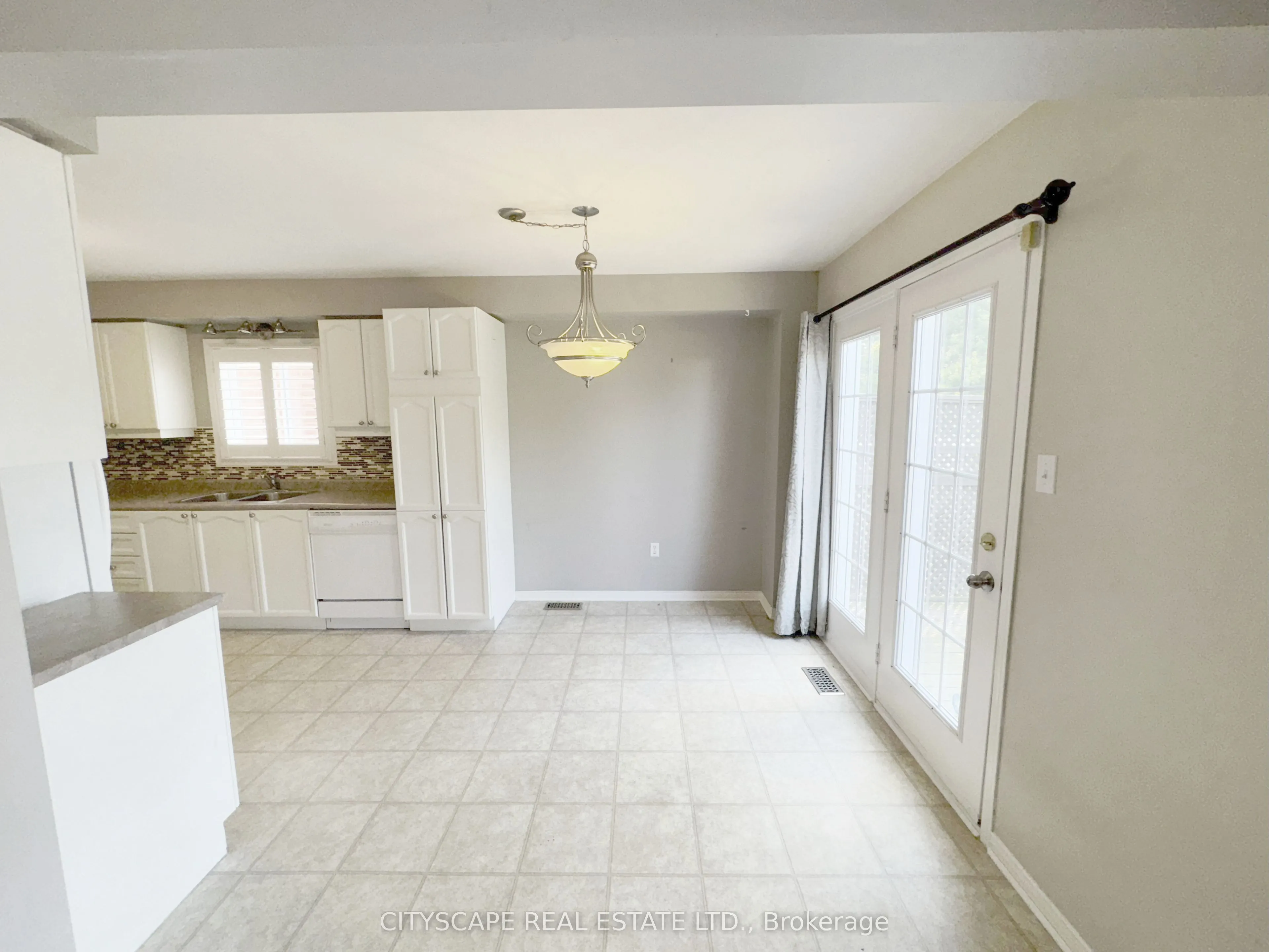 55 Langlaw Drive