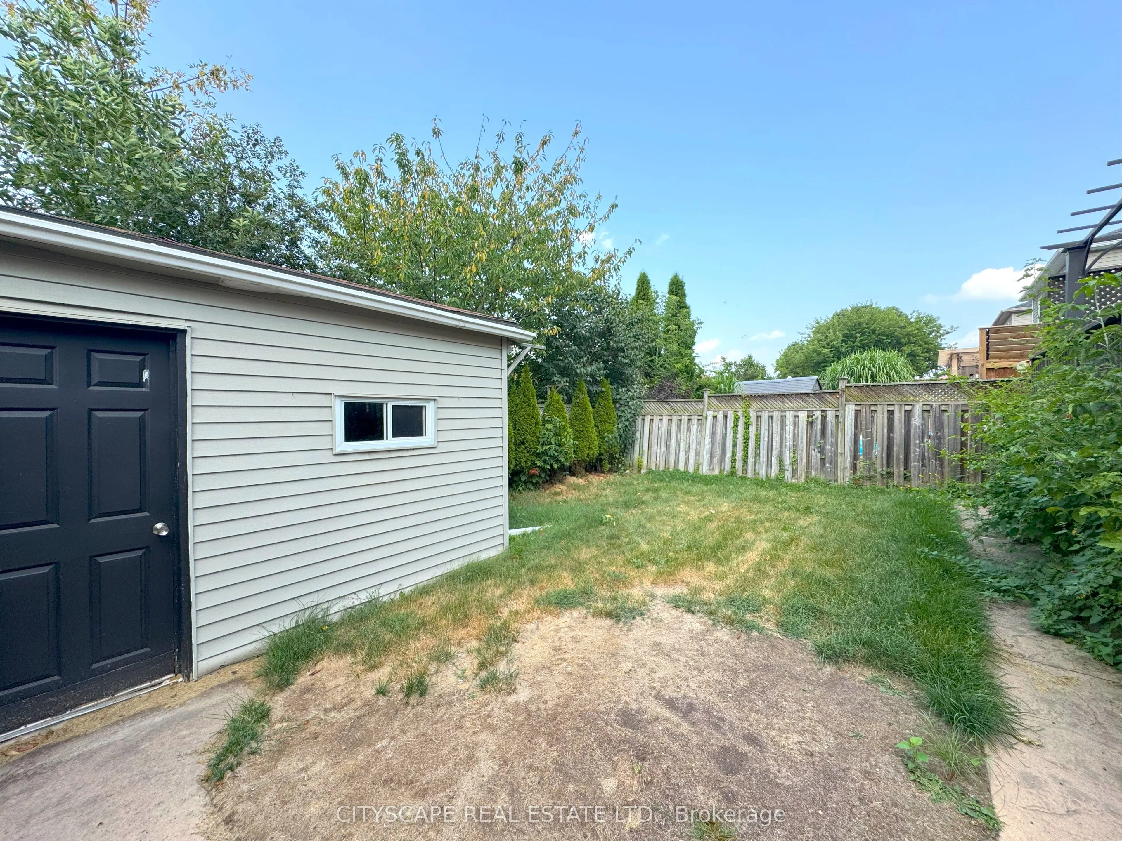 55 Langlaw Drive