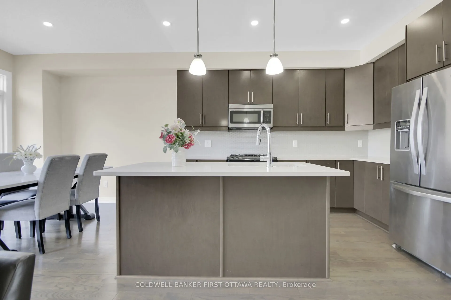 168 Hawkshaw Crescent