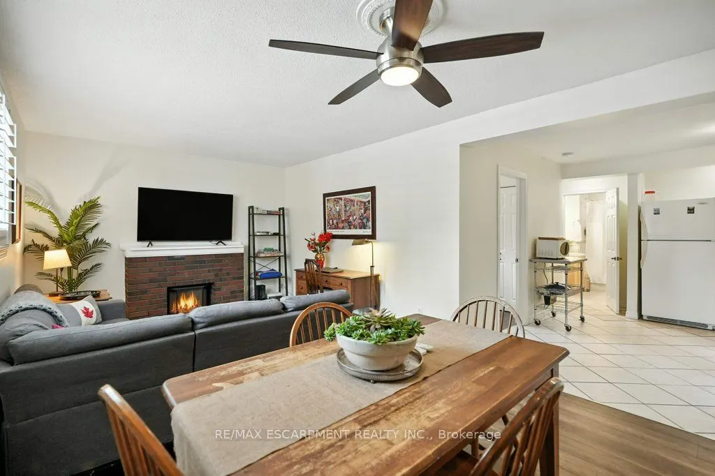 6 Vineland Avenue, #18