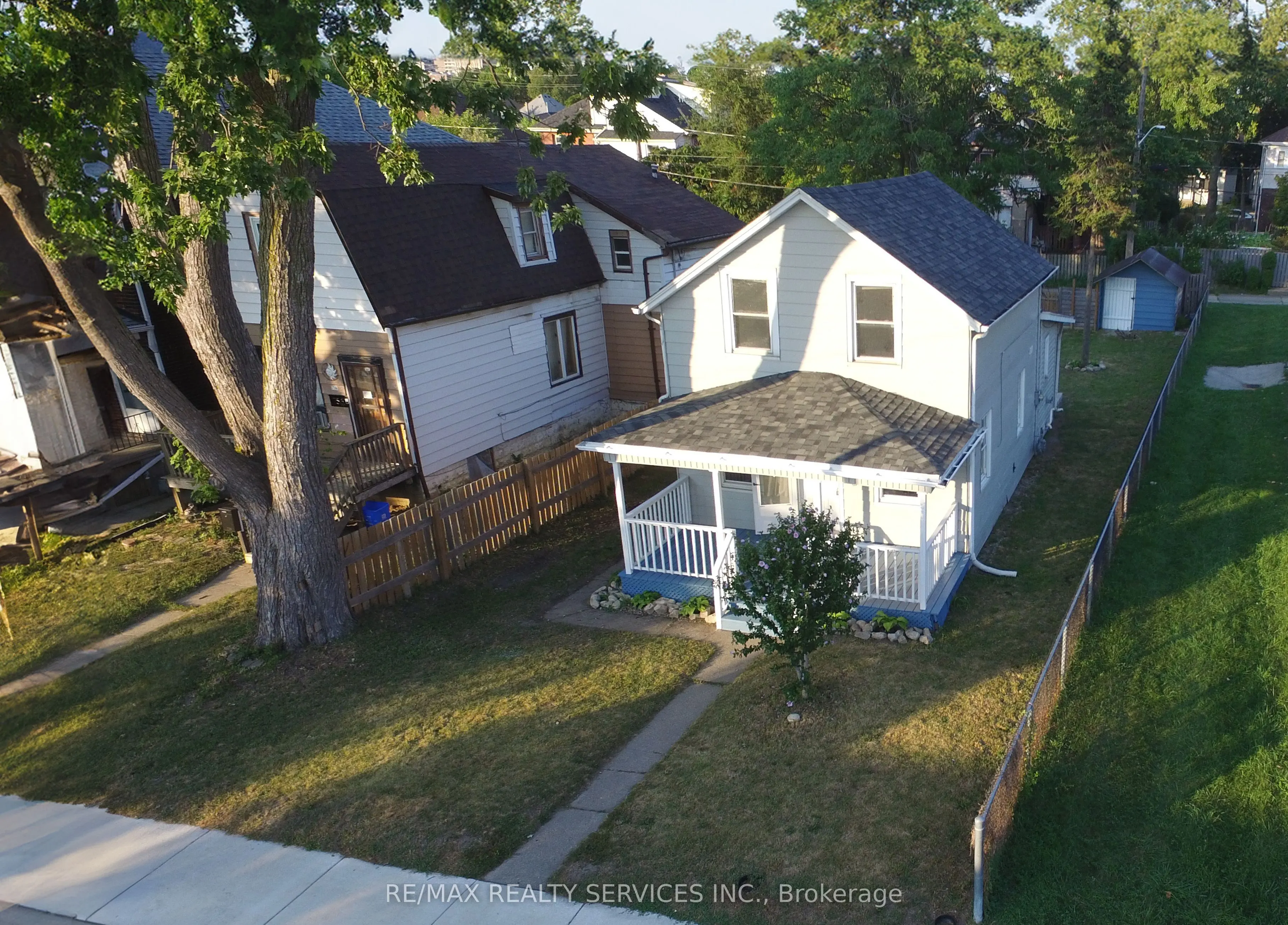 764 Caron Avenue
