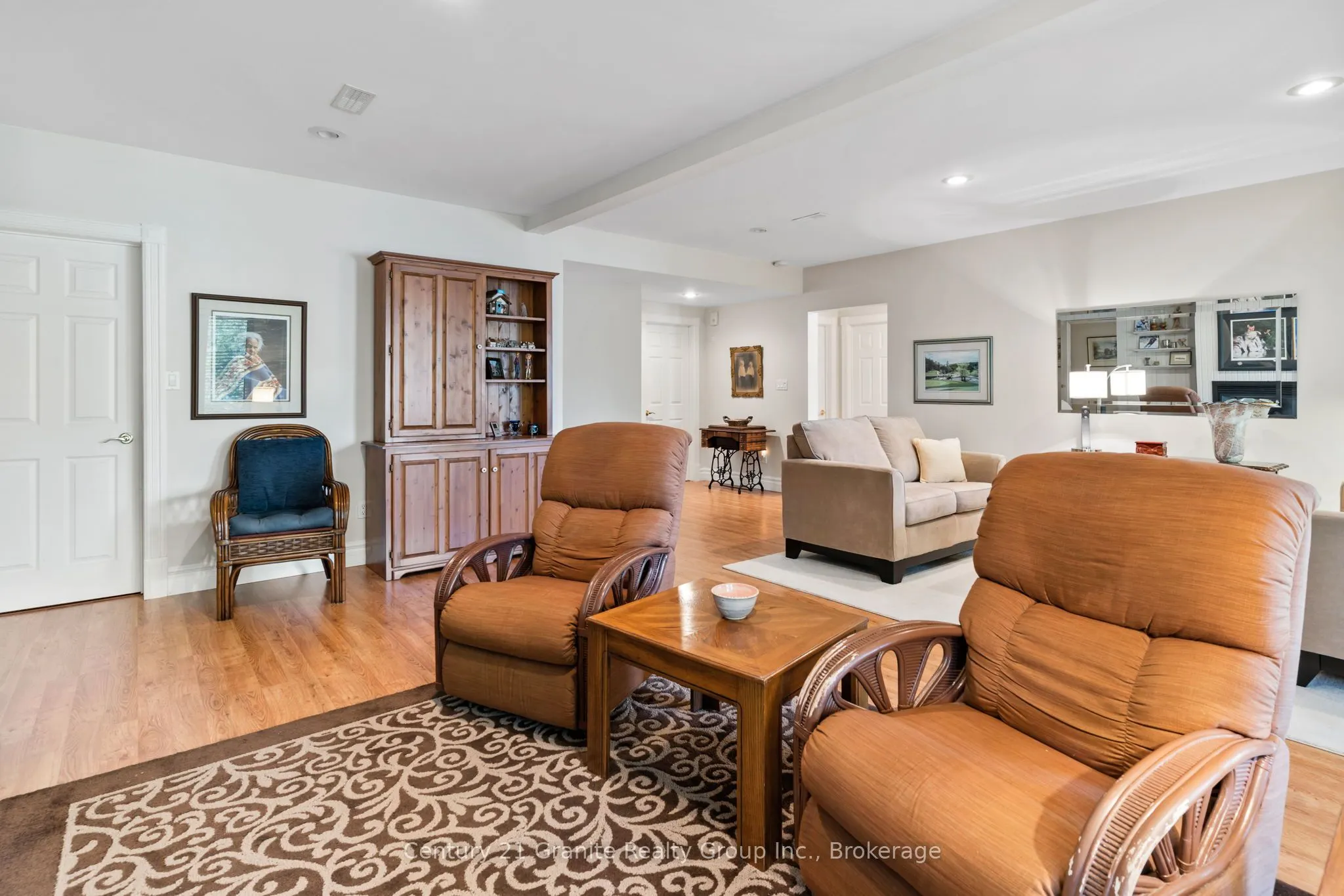 3526 West Shore Road