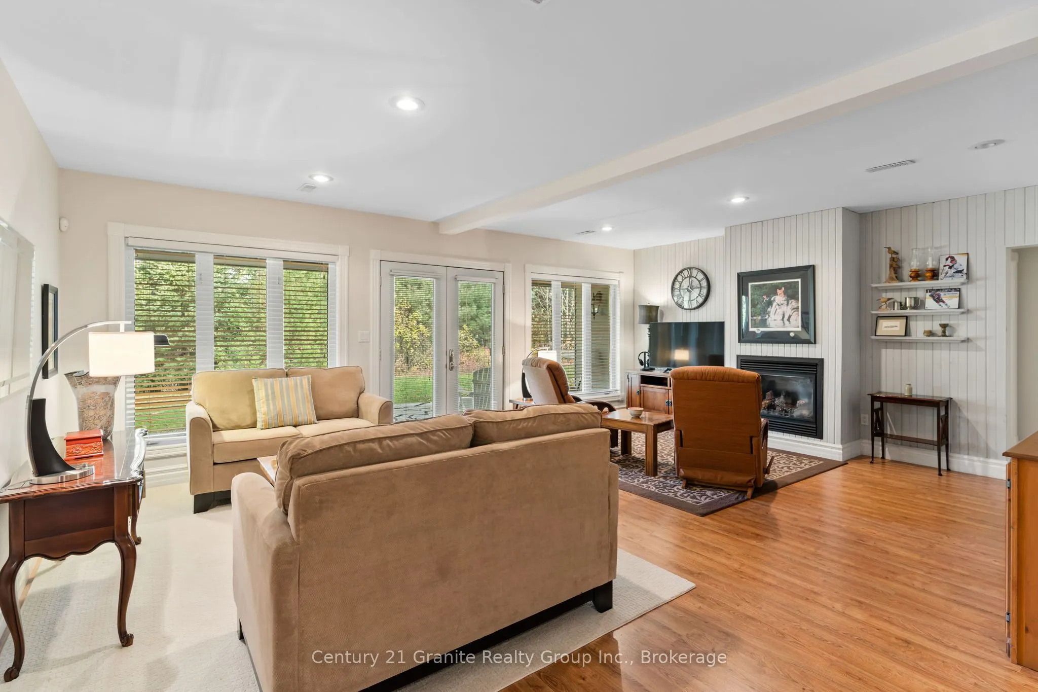 3526 West Shore Road