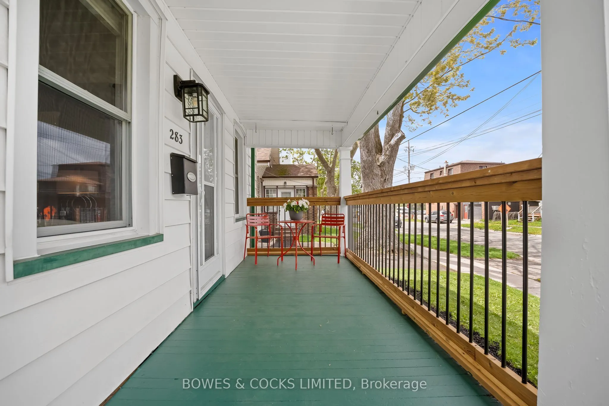283 Lake Street