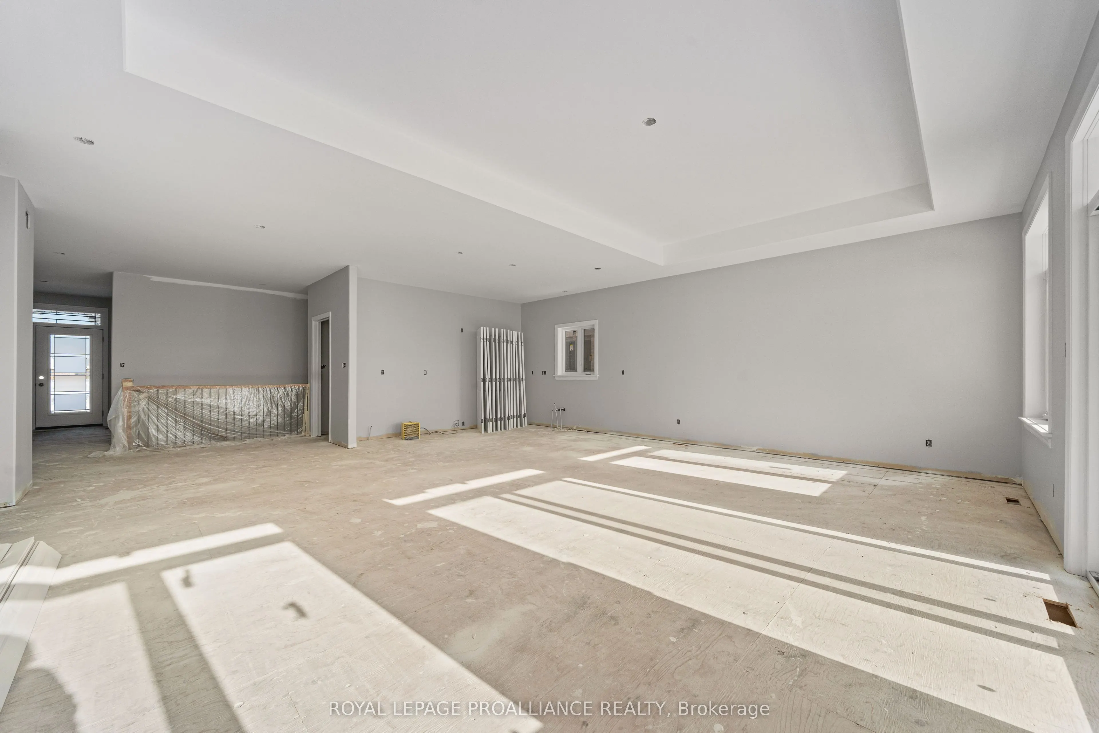 15 Andrew Crescent