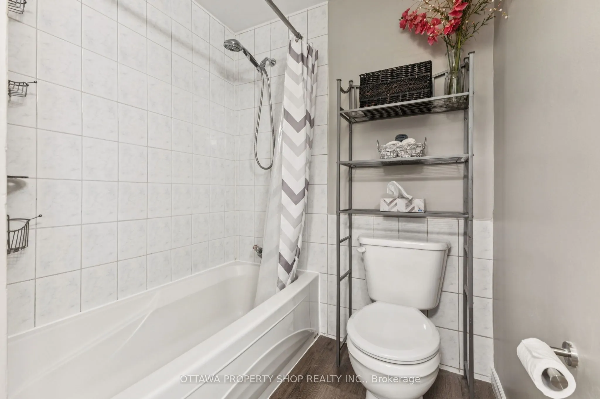 42A Woodvale Green, #65