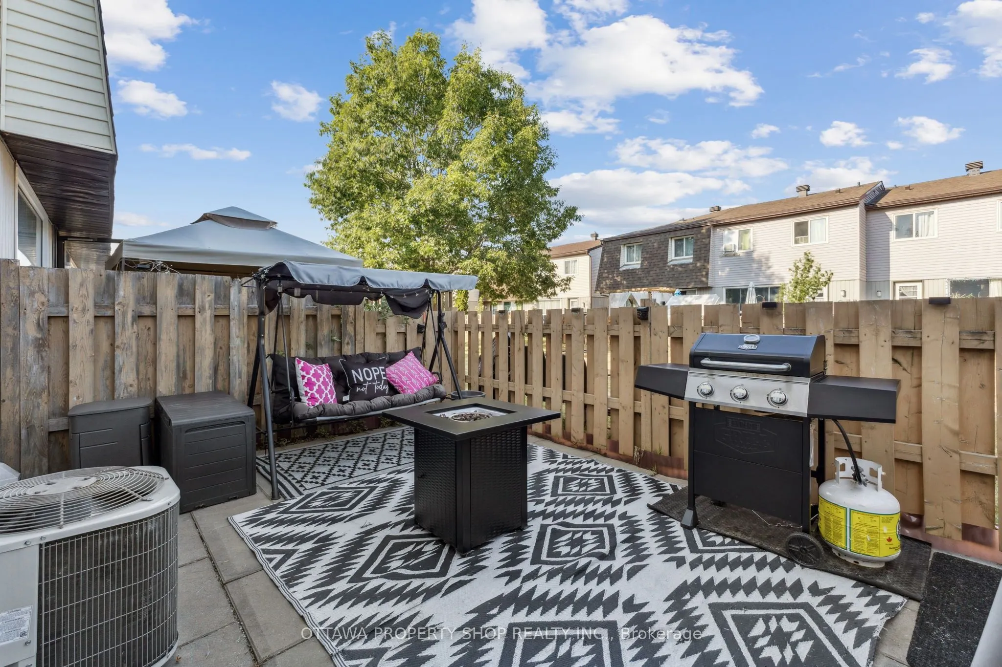42A Woodvale Green, #65
