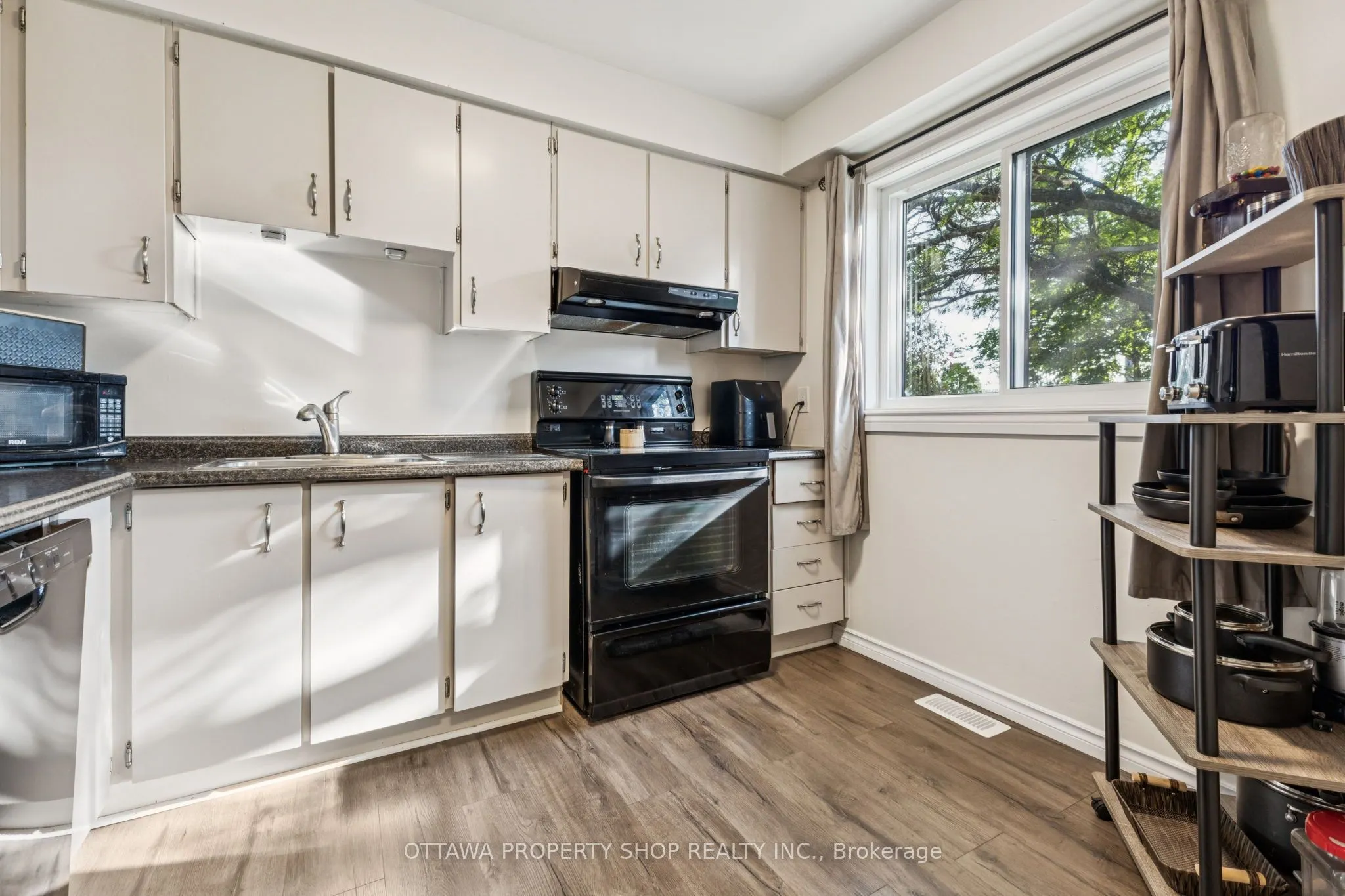 42A Woodvale Green, #65
