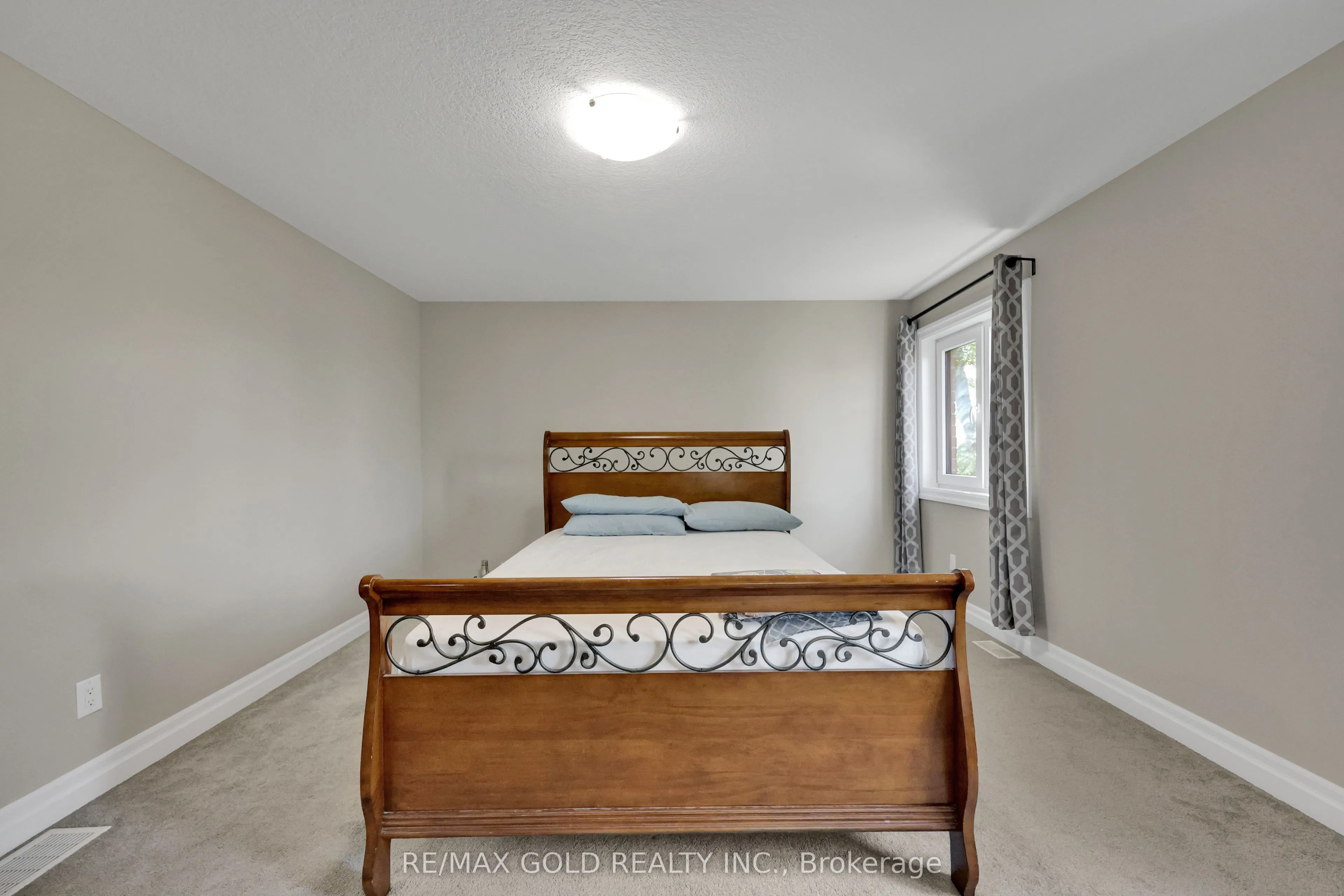 2577 Tokala Trail
