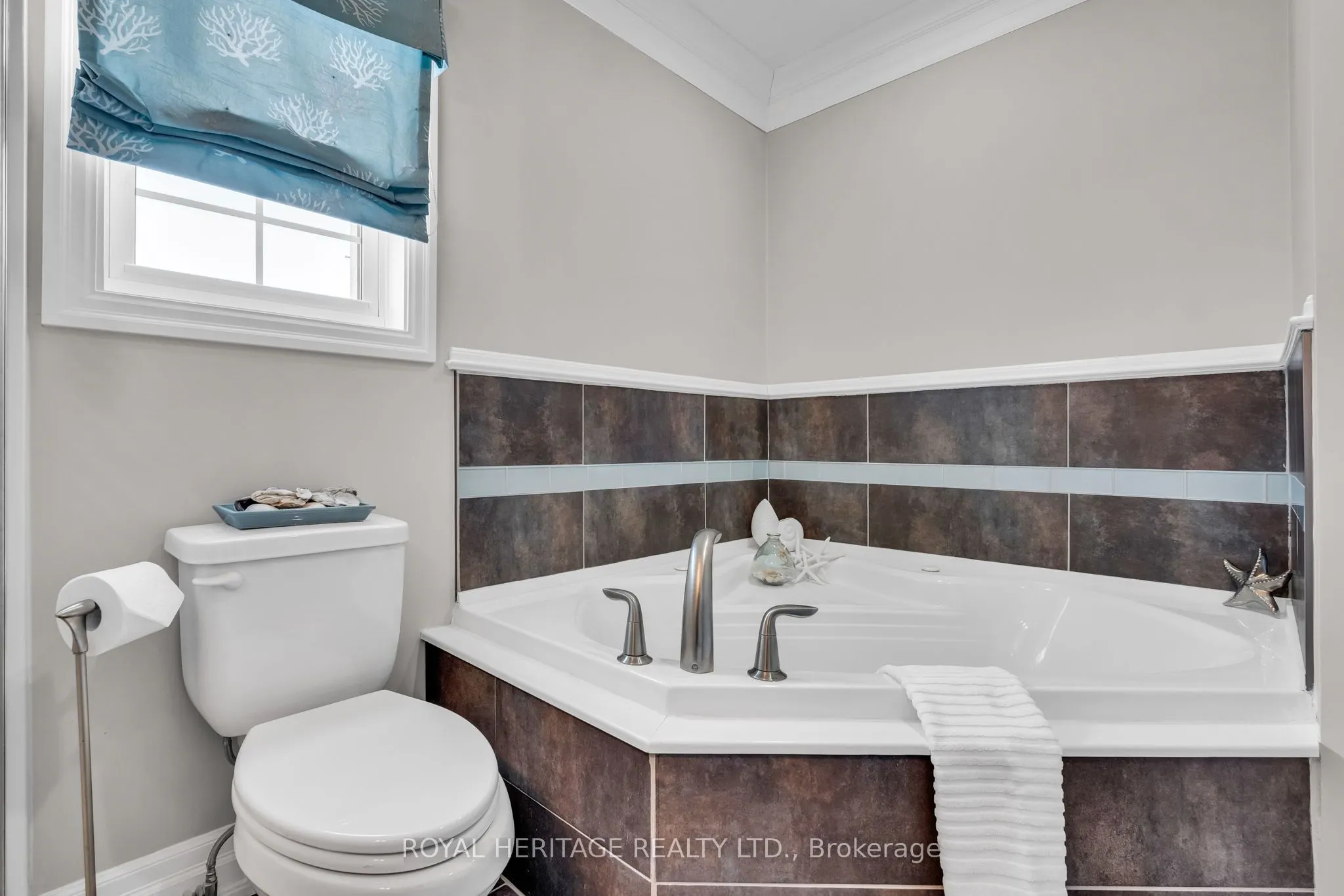 6916 County Rd 18 Road, #700