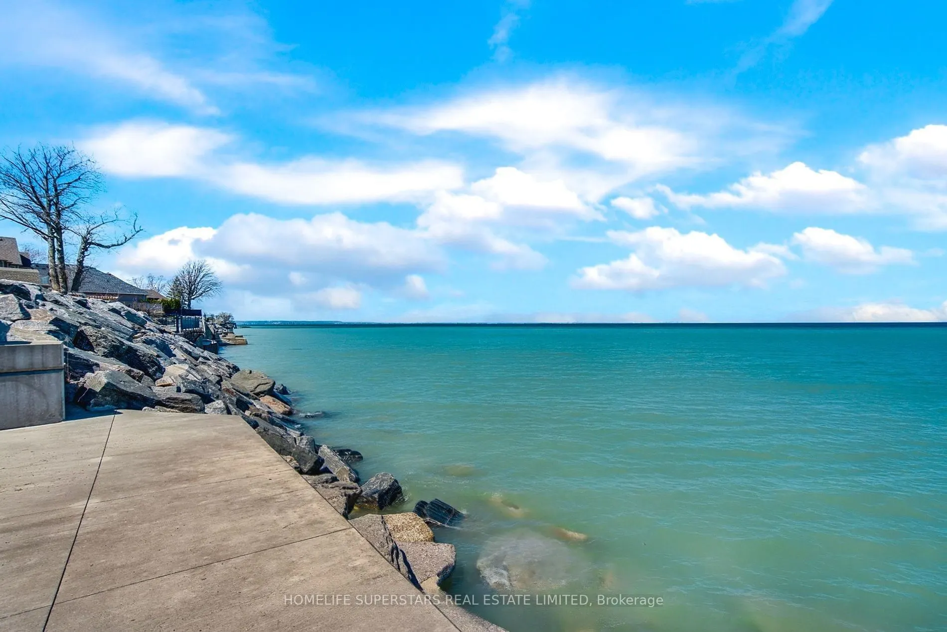 56 SEABREEZE Crescent