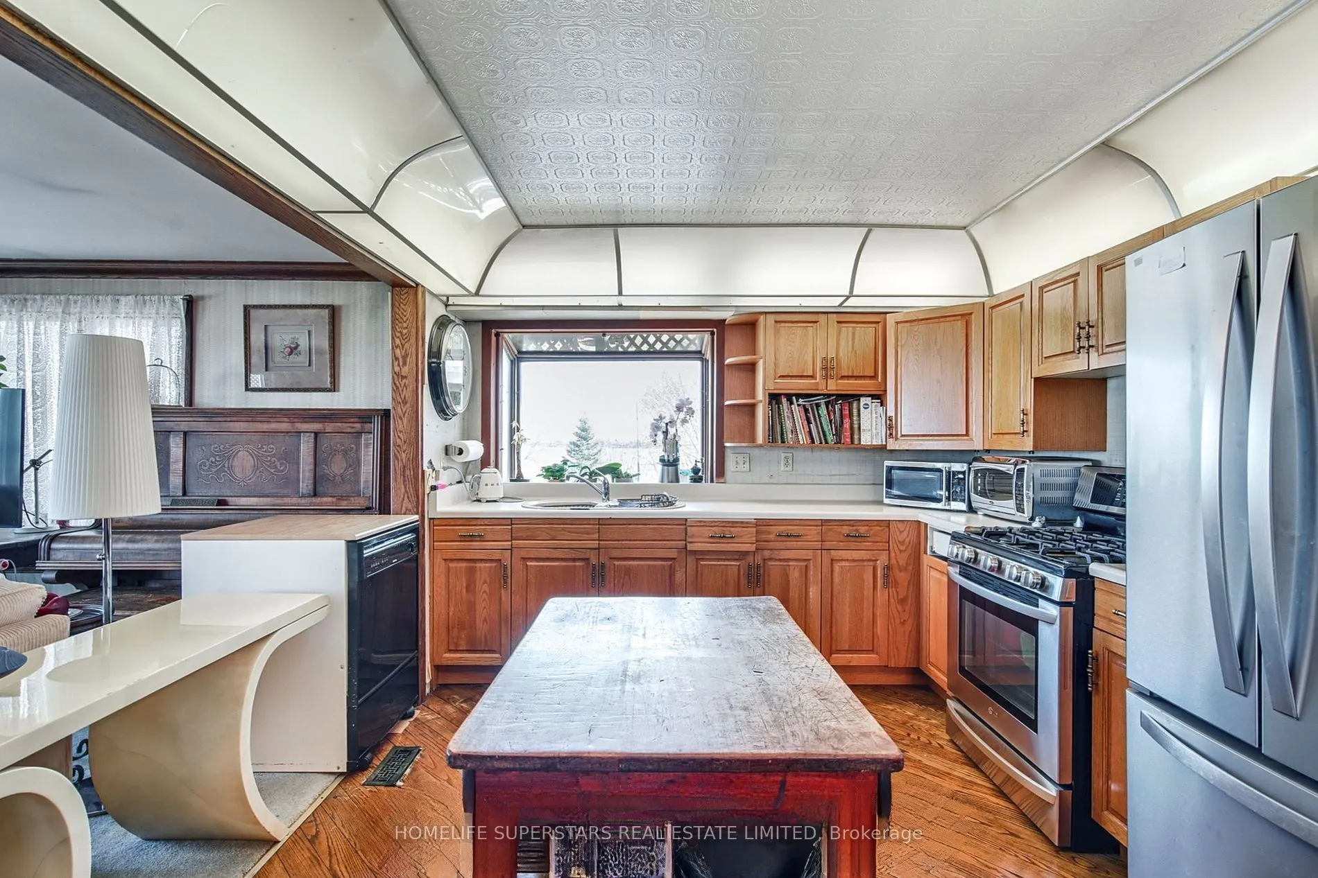 56 SEABREEZE Crescent
