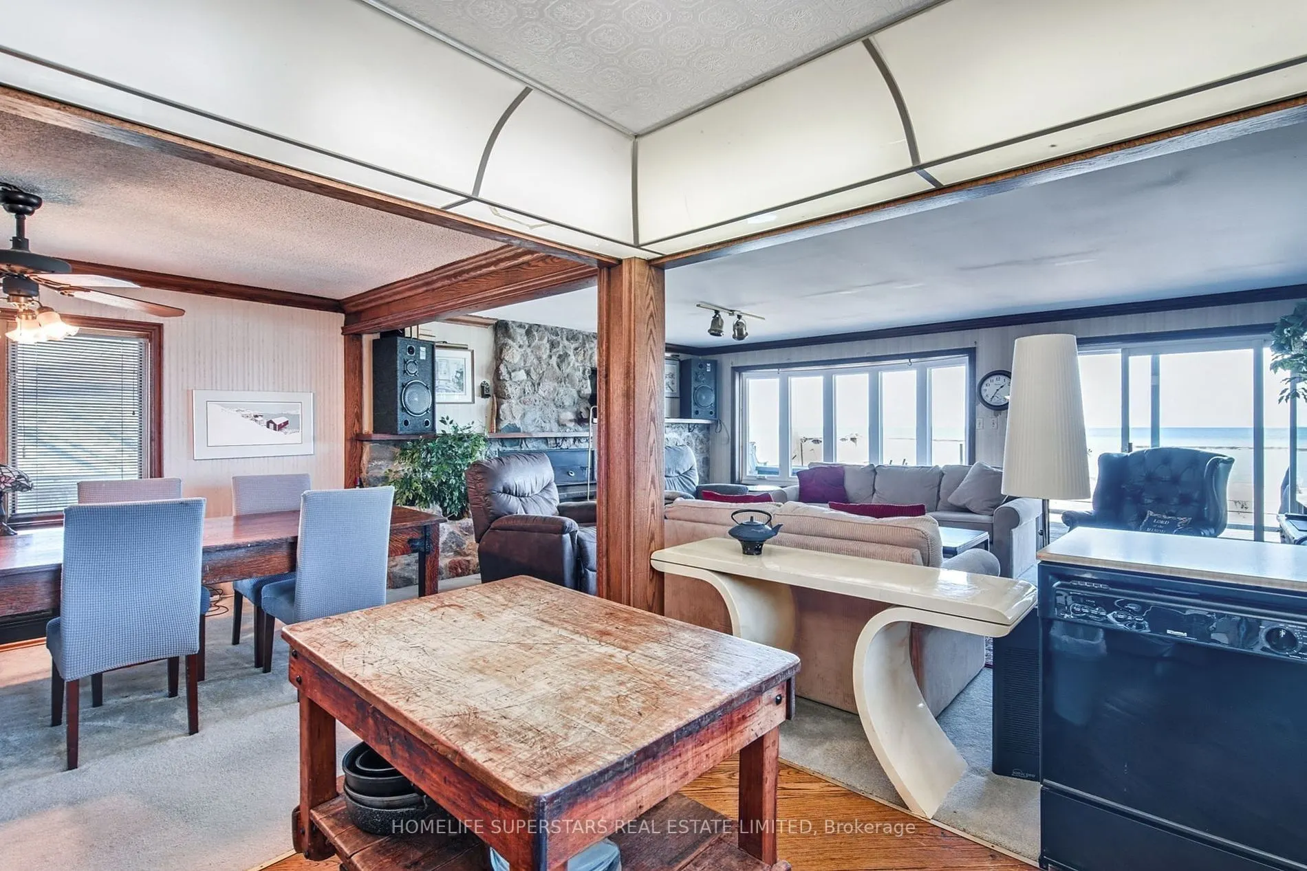 56 SEABREEZE Crescent
