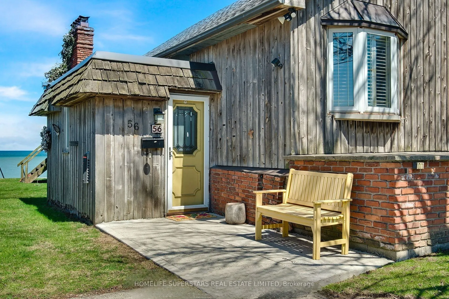 56 SEABREEZE Crescent