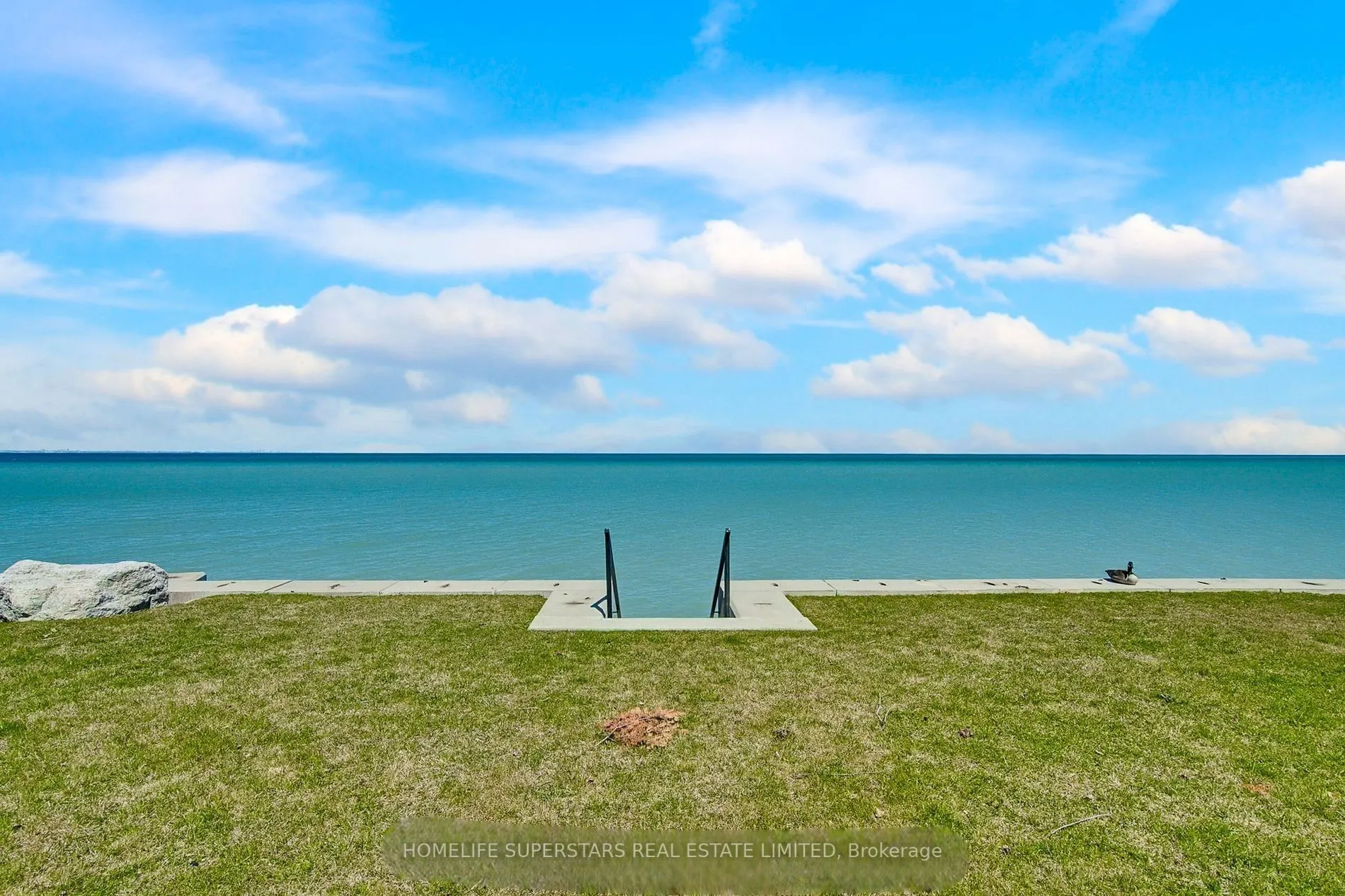 56 SEABREEZE Crescent