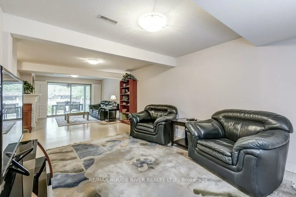 1398 Pelham Street, #34