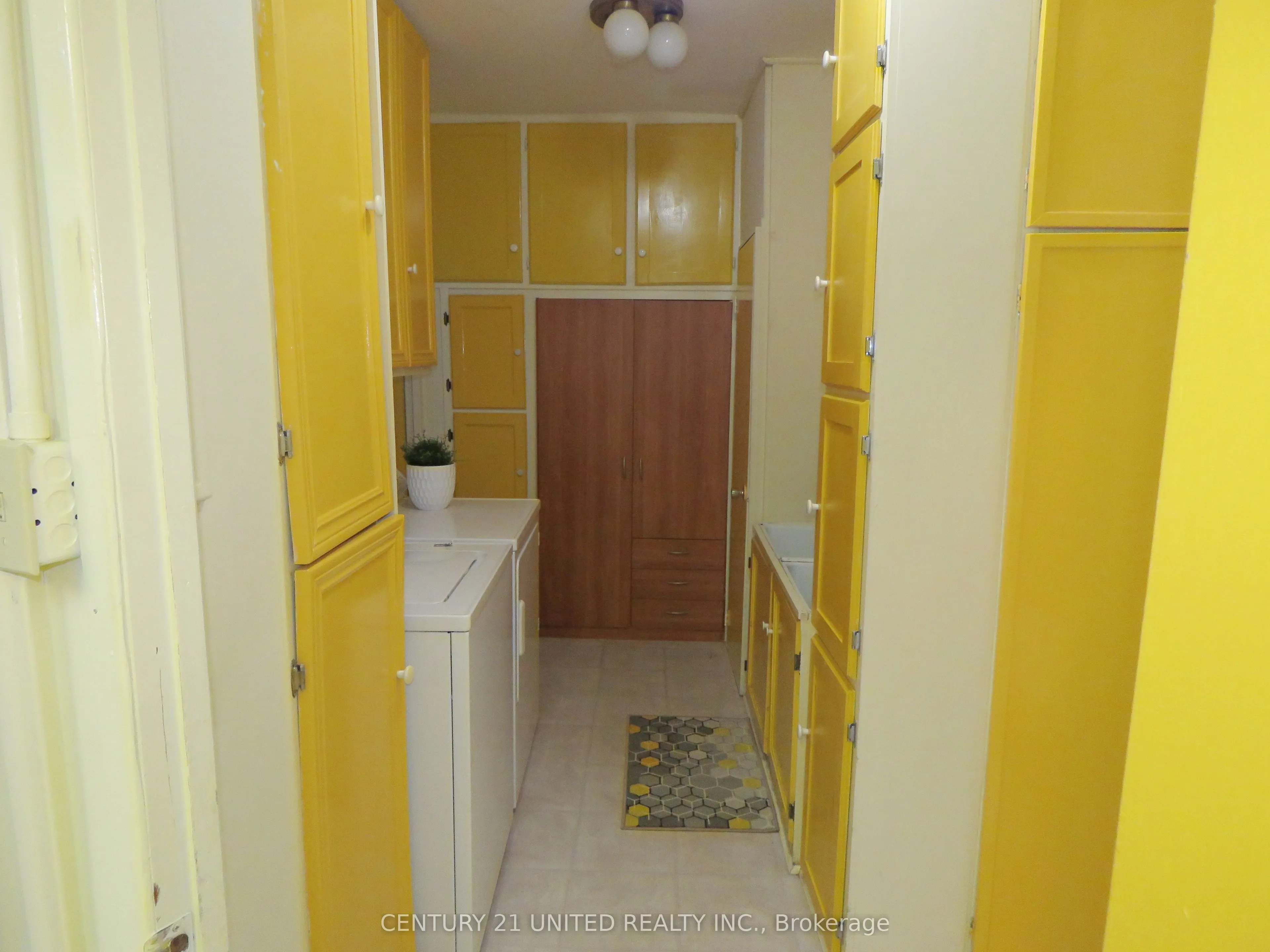 162 Talbot Road