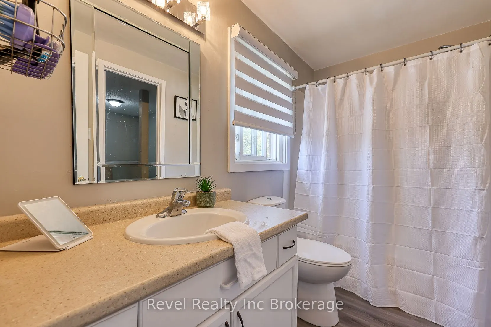 380 Quarter Town Line Road, #20