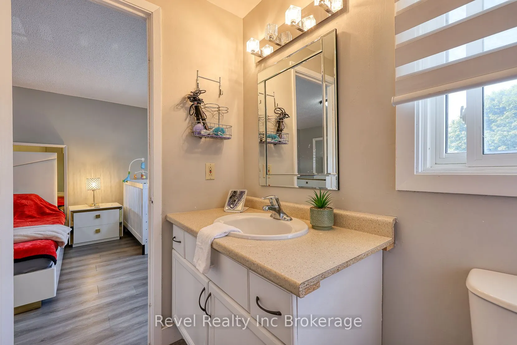 380 Quarter Town Line Road, #20