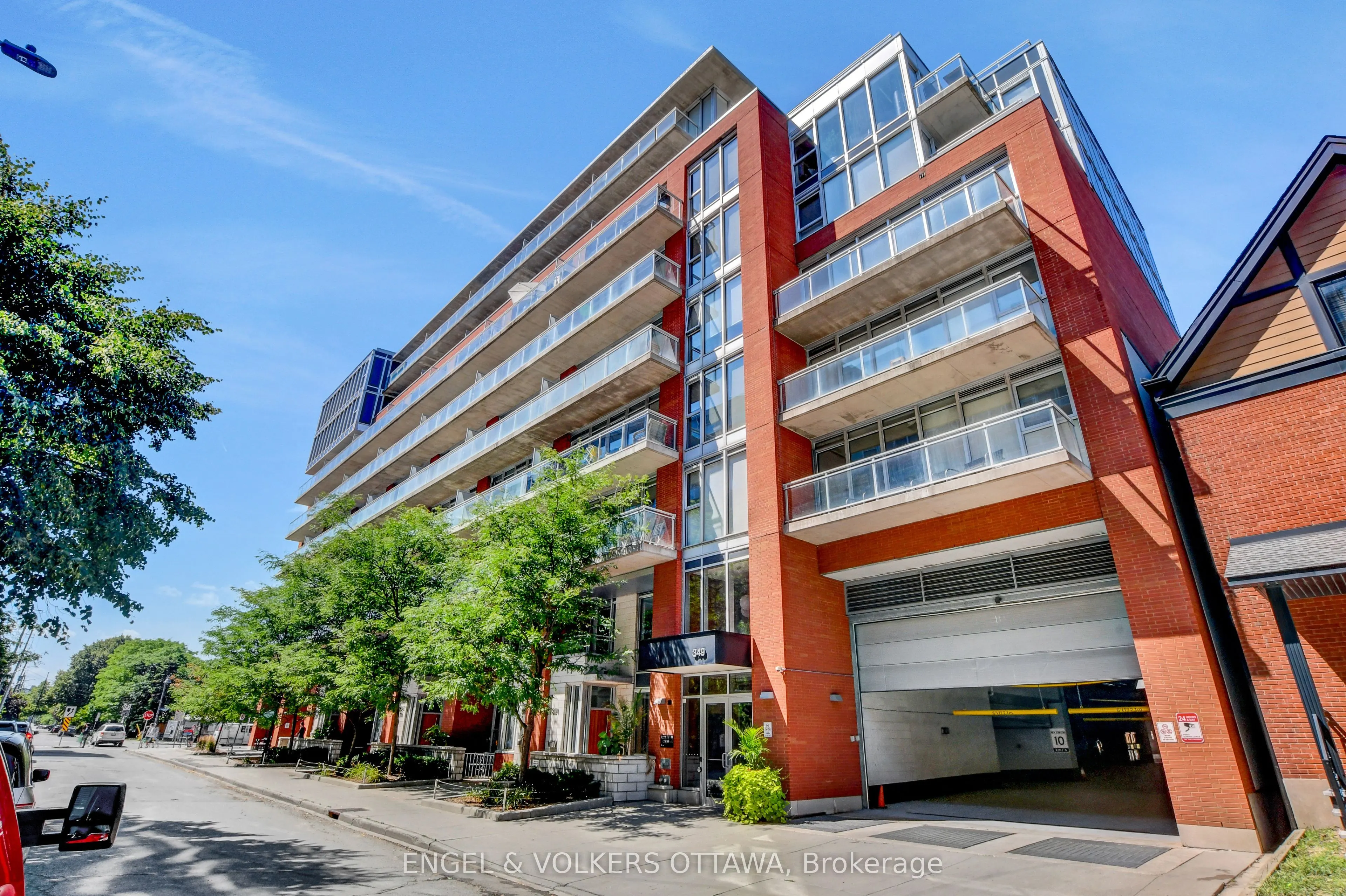 349 McLeod Street, #532