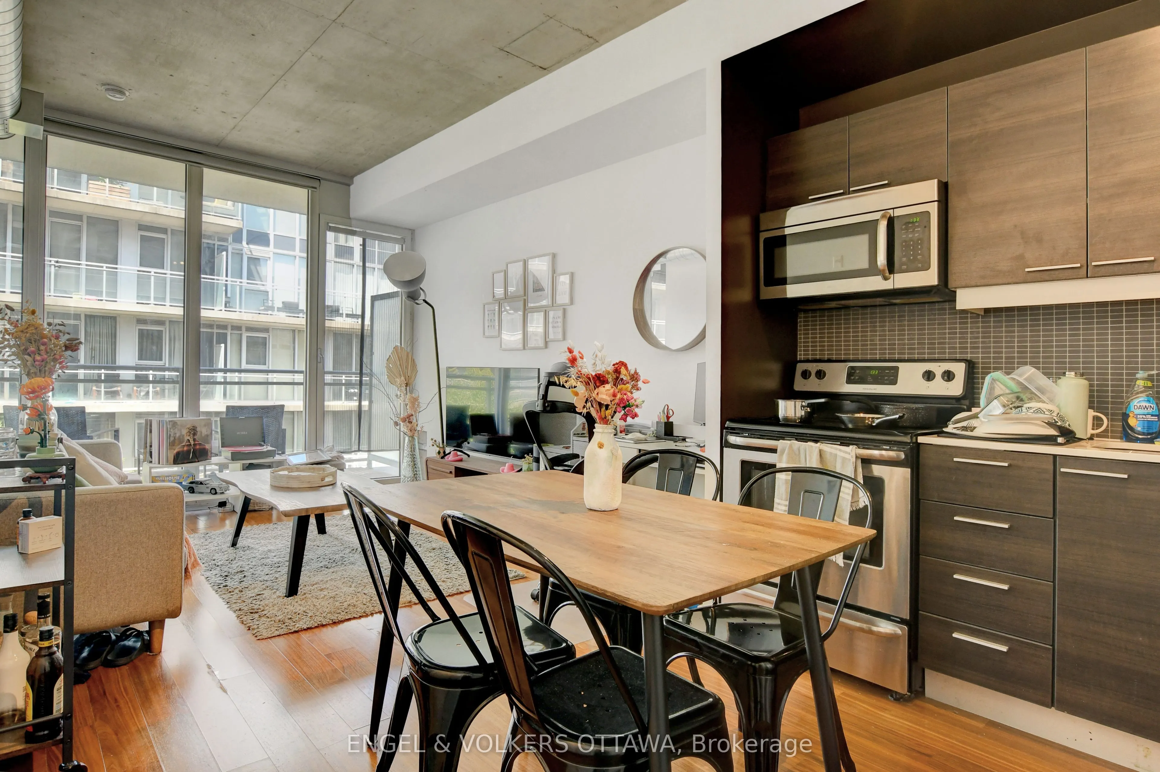 349 McLeod Street, #532