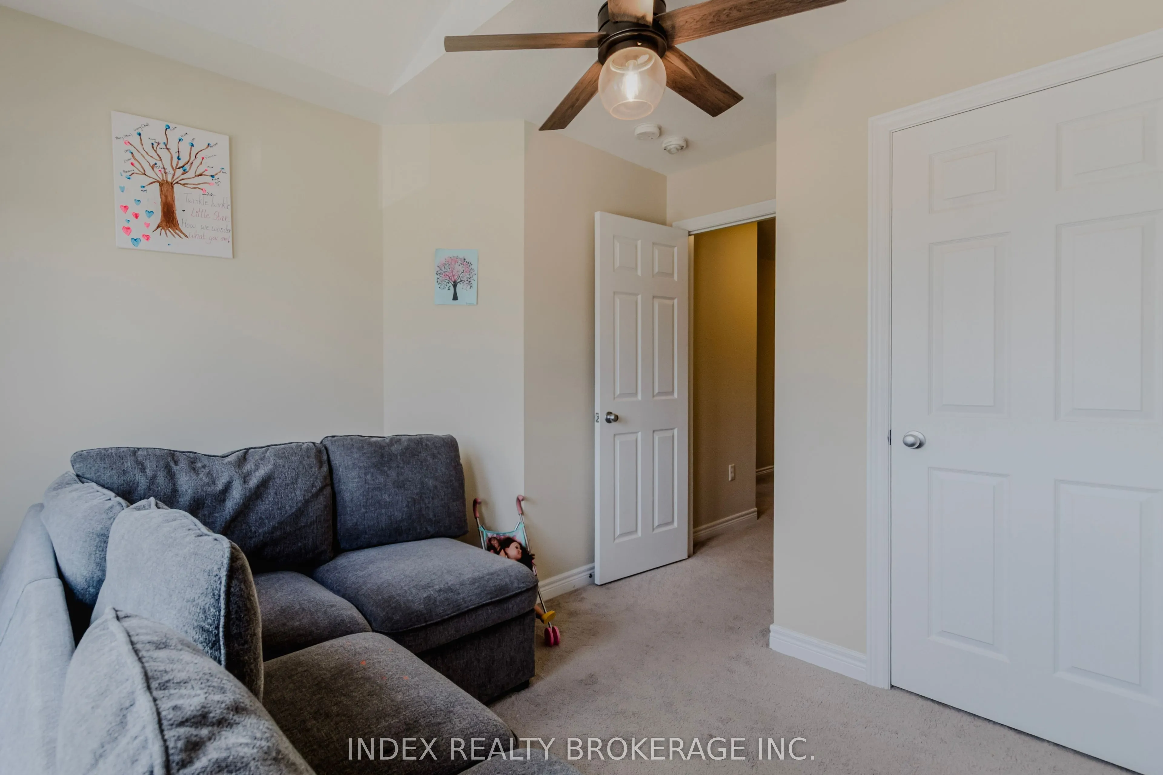 207 Eden Oak Trail