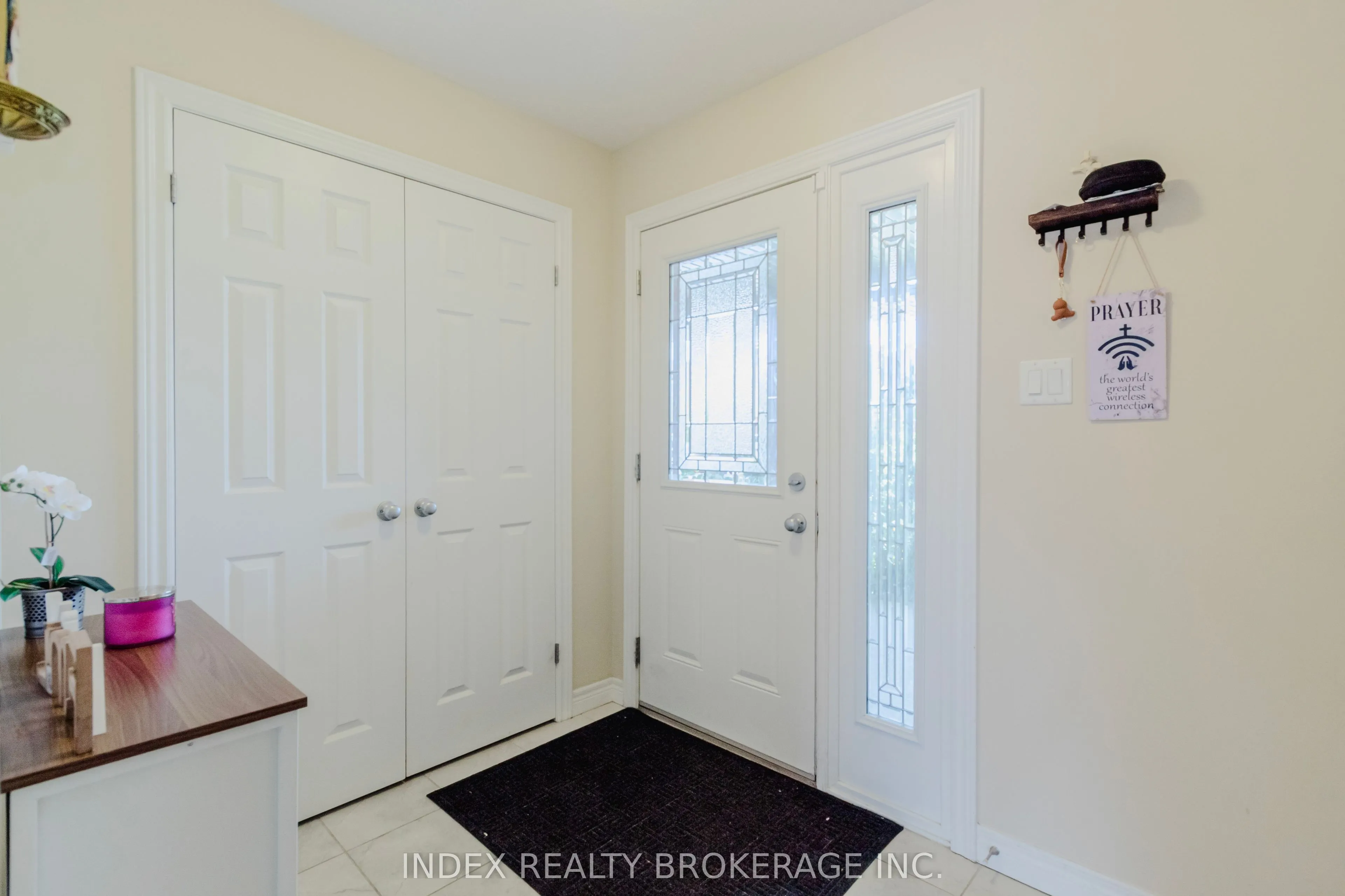 207 Eden Oak Trail