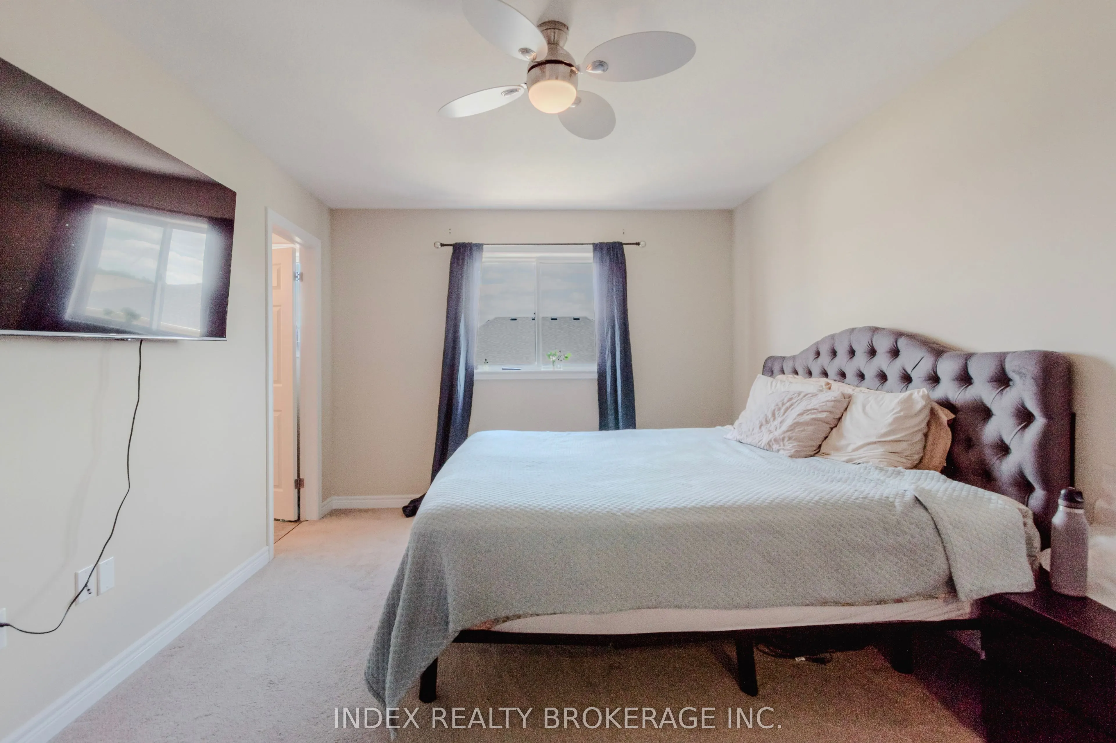 207 Eden Oak Trail