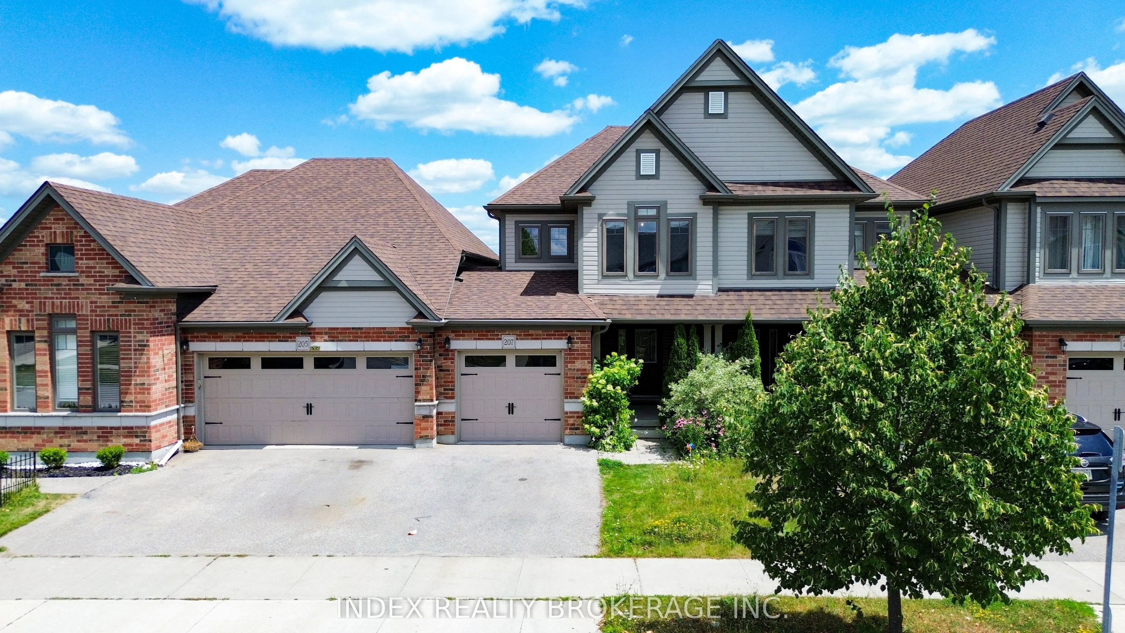 207 Eden Oak Trail