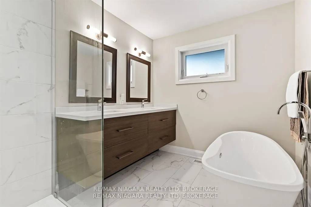 77B BROADWAY