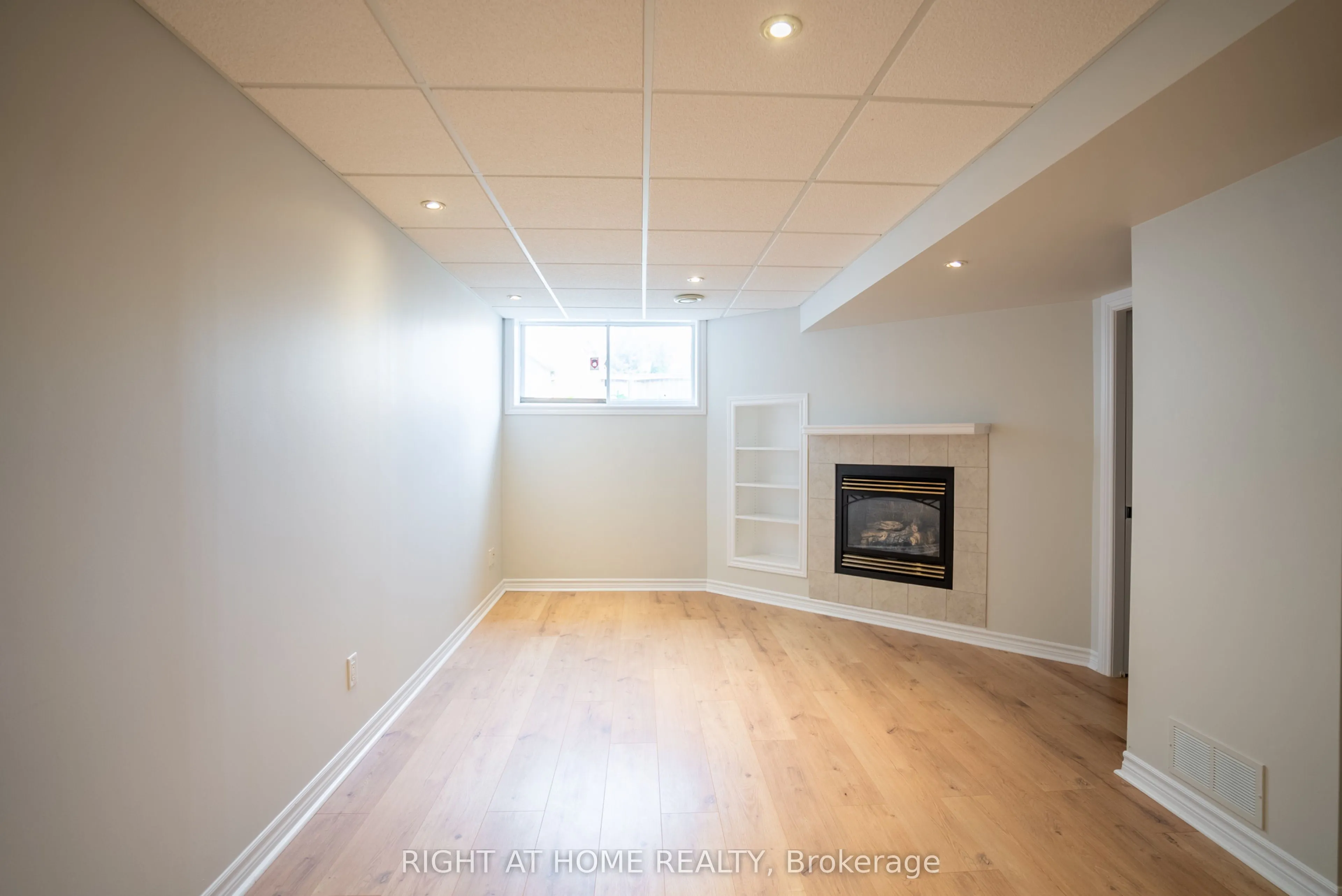 35 BELLROCK Drive